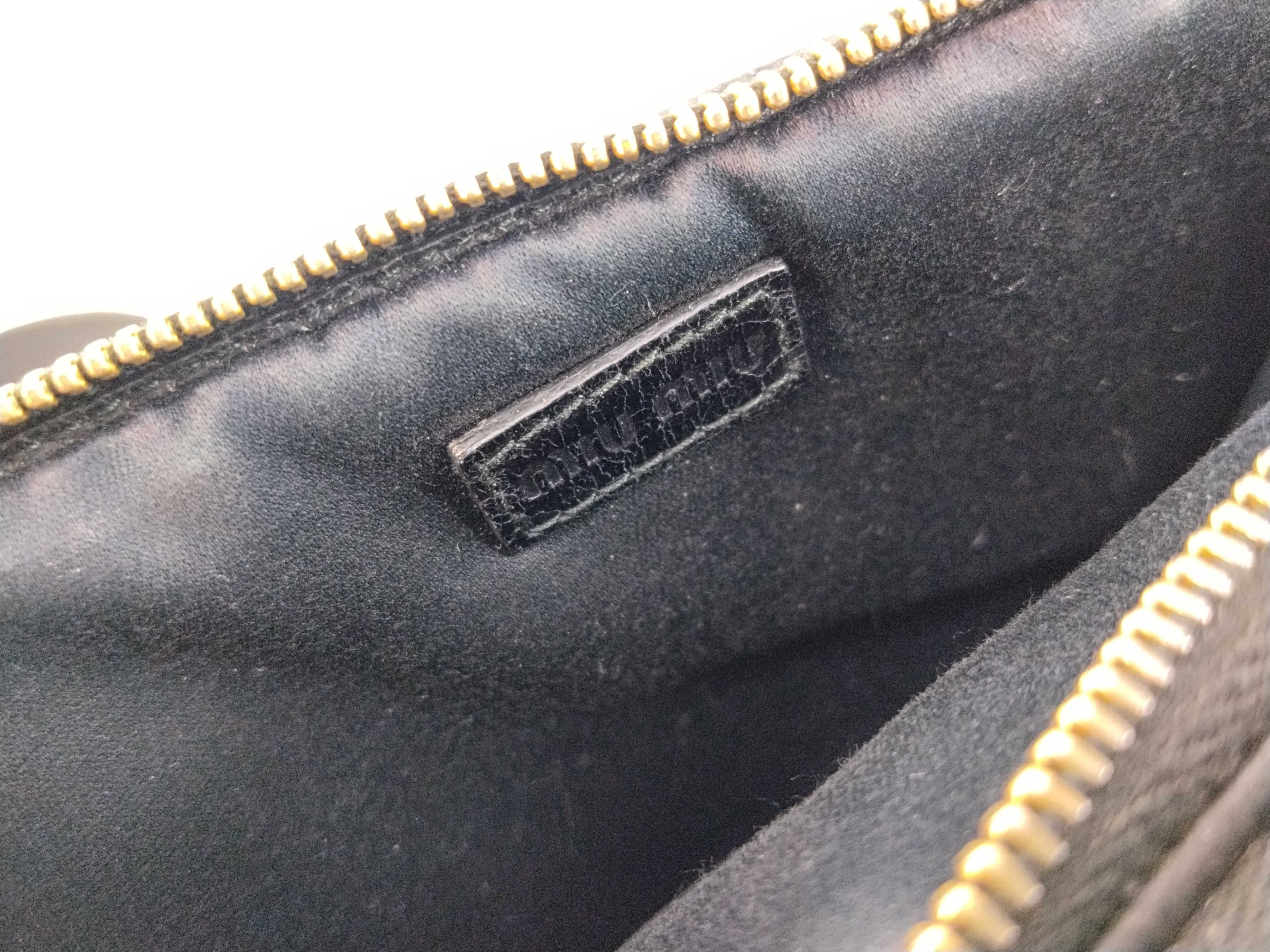 Matelassé Shoulder Bag — view 10