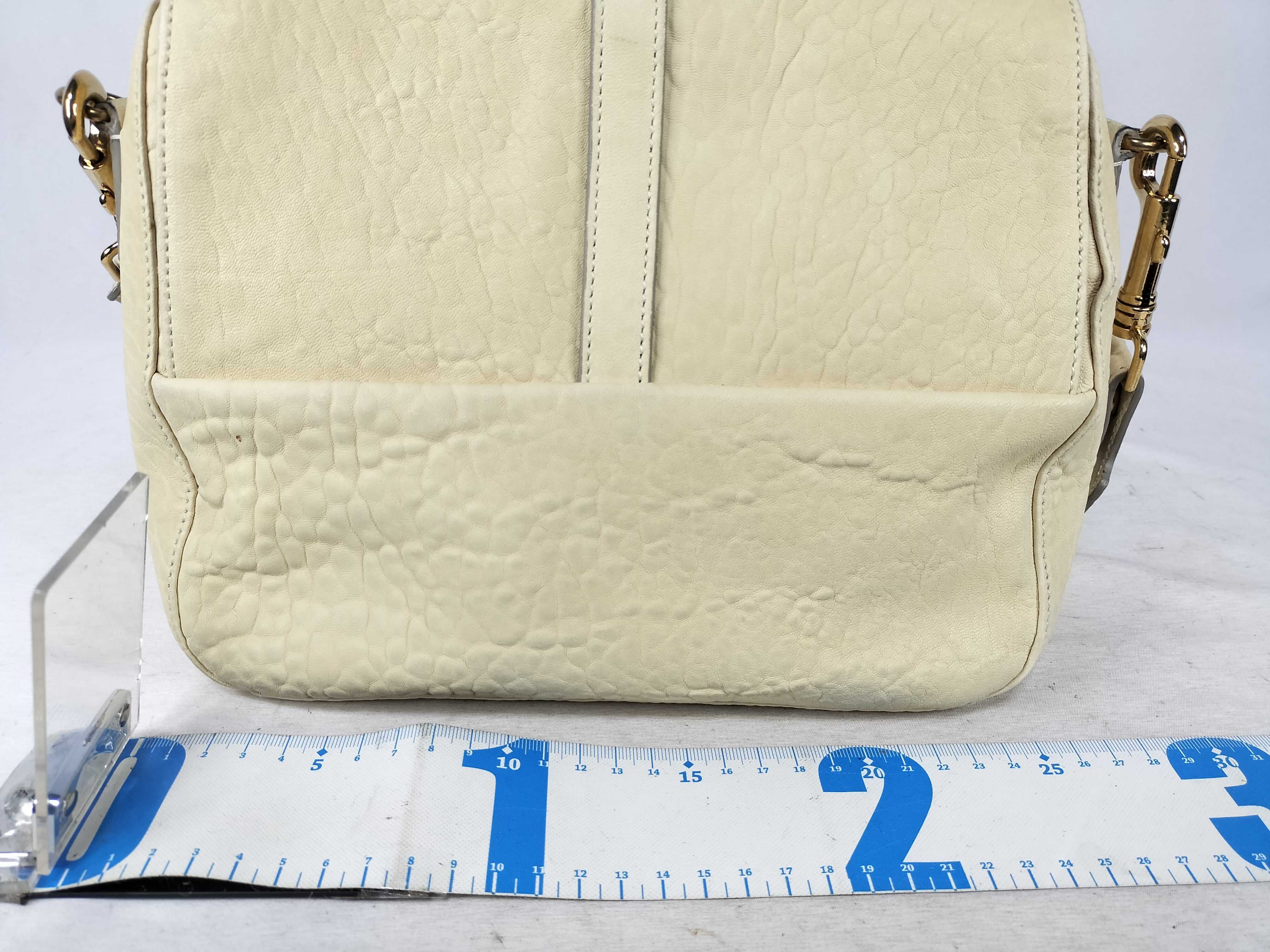 shoulder bag — view 2