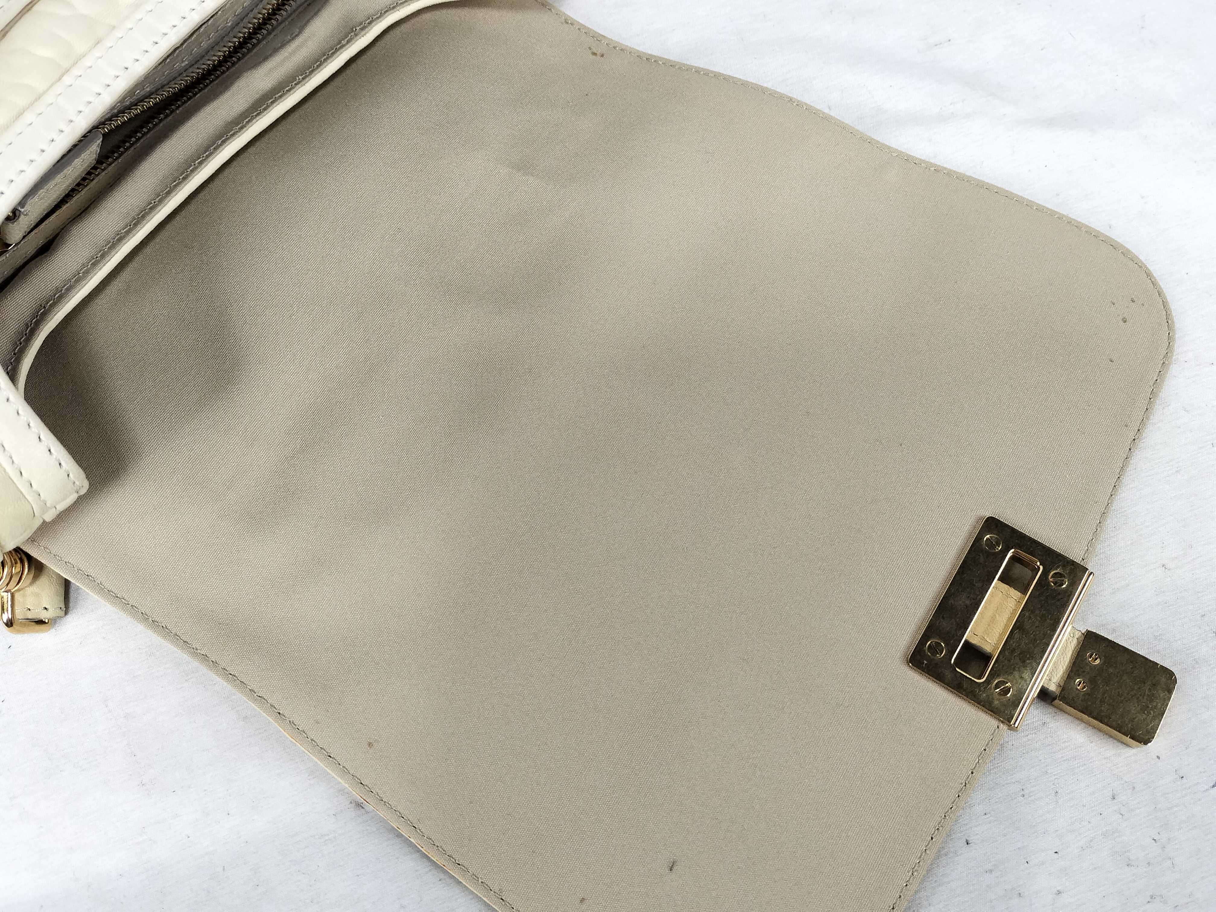 shoulder bag — view 8