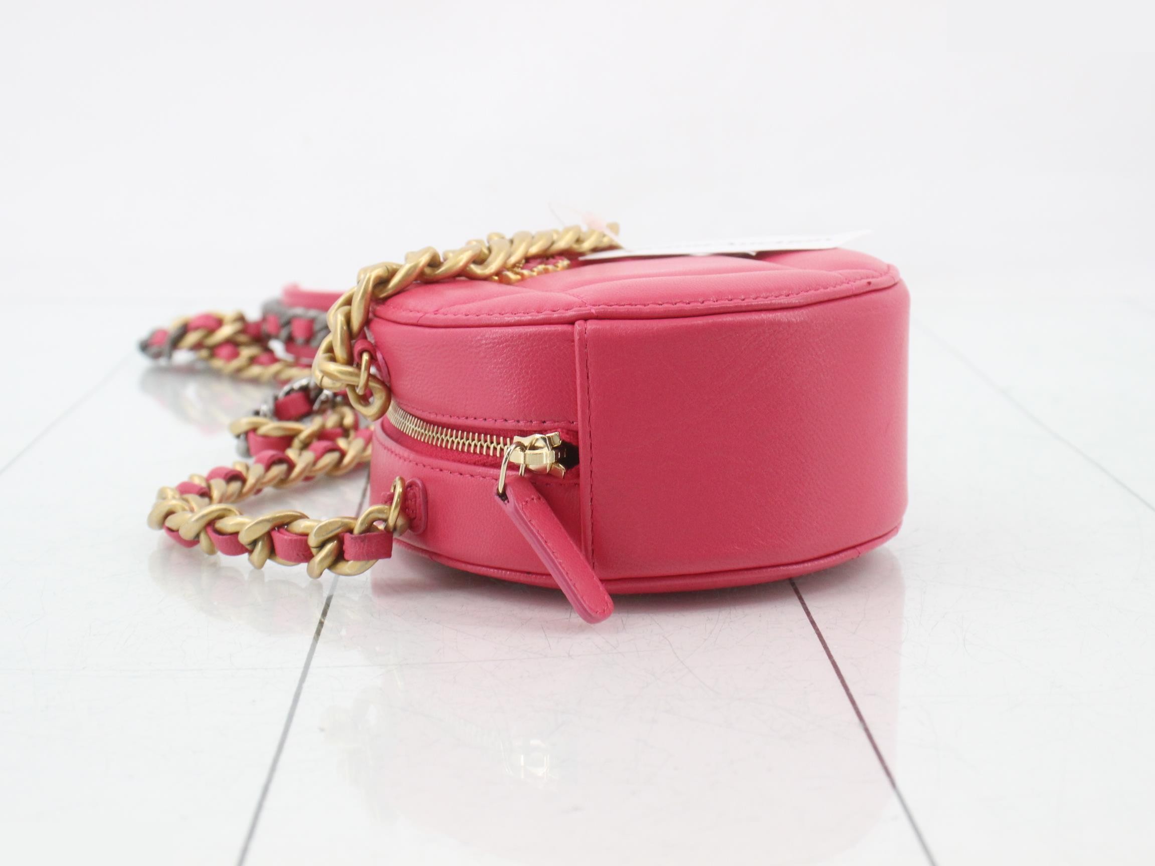 Lambskin Circle Chain Shoulder Bag — view 5