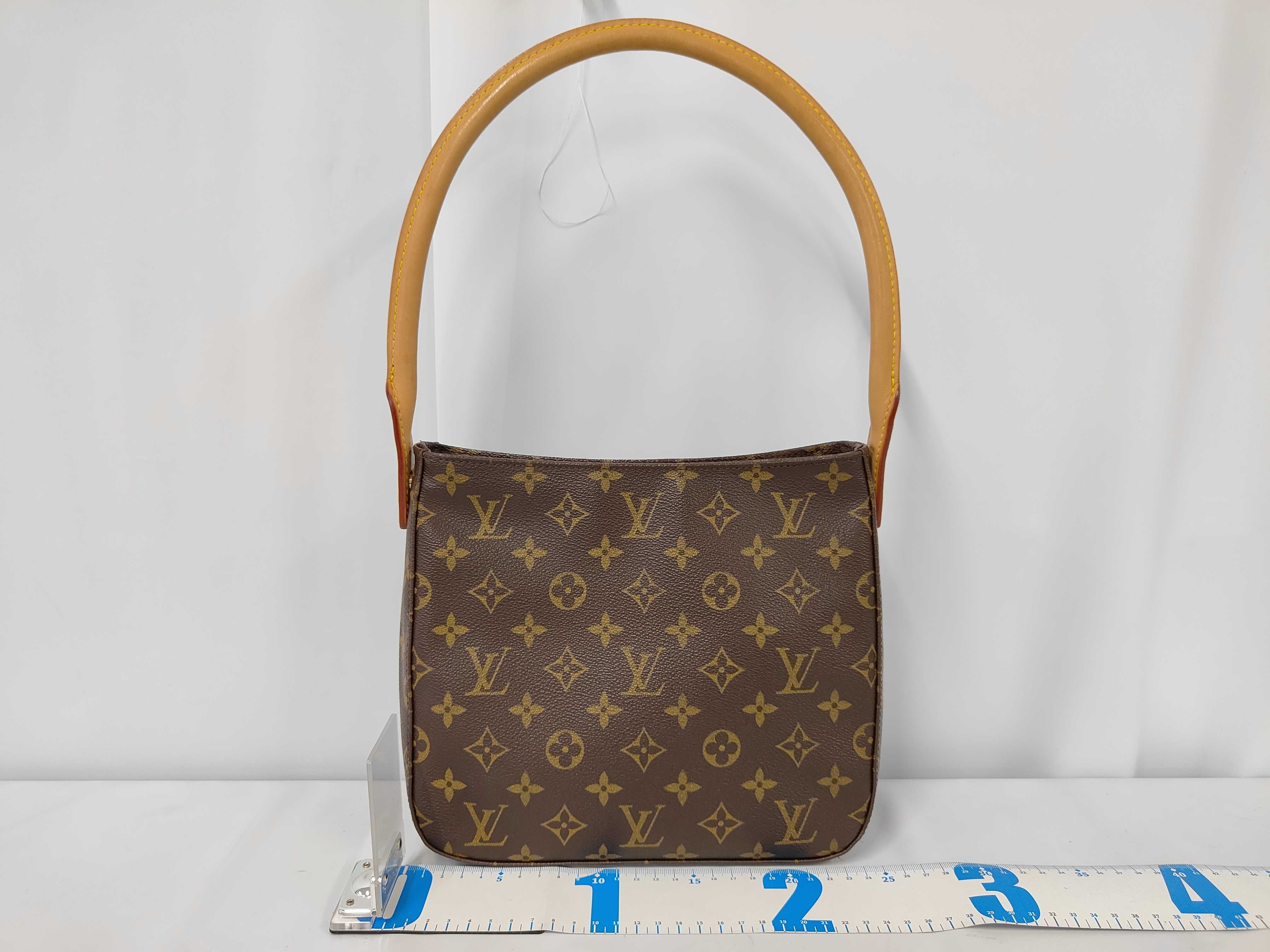 Looping MM Shoulder Bag Monogram M51146 Shoulder Bag — view 2