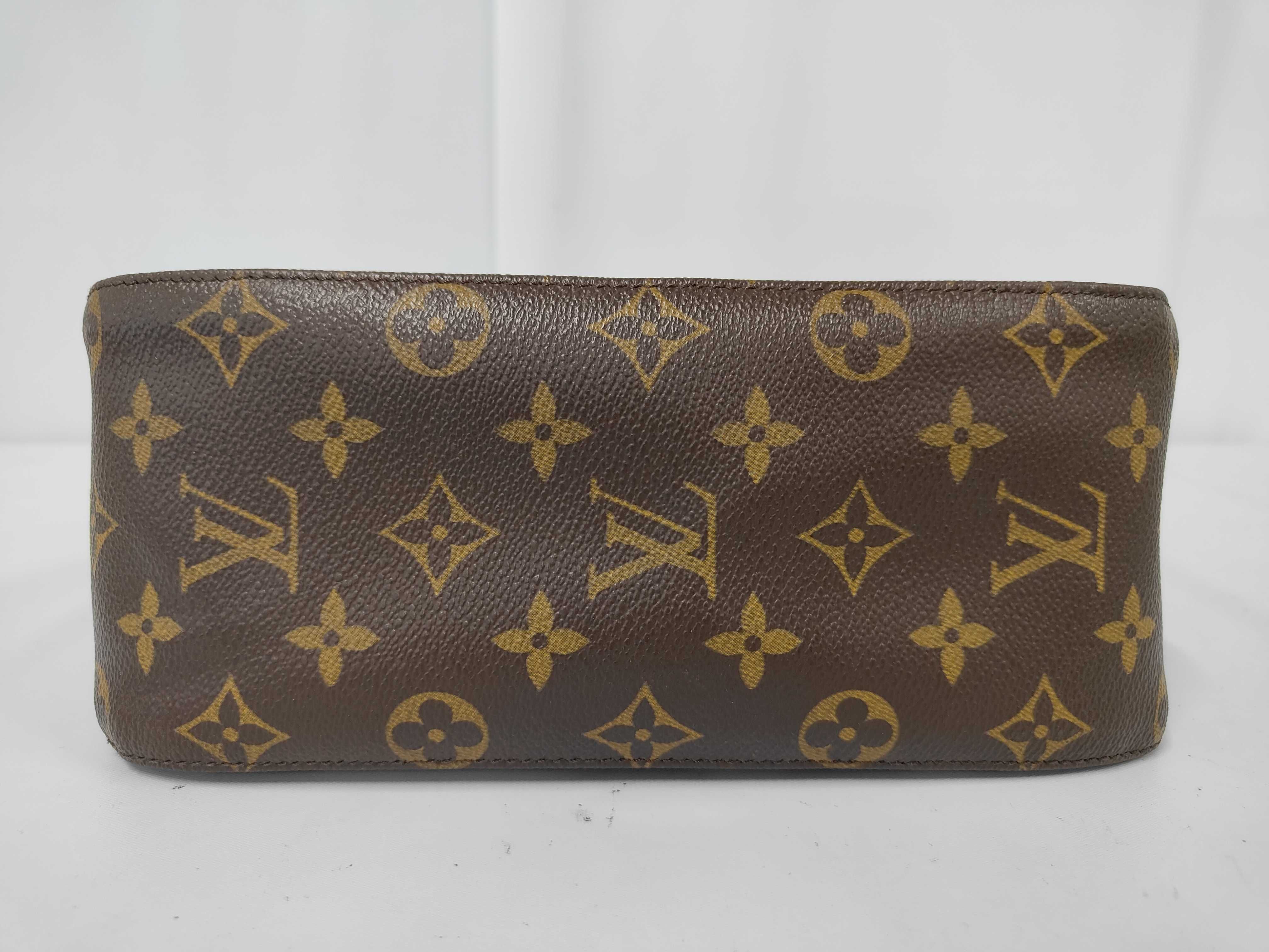 Looping MM Shoulder Bag Monogram M51146 Shoulder Bag — view 7