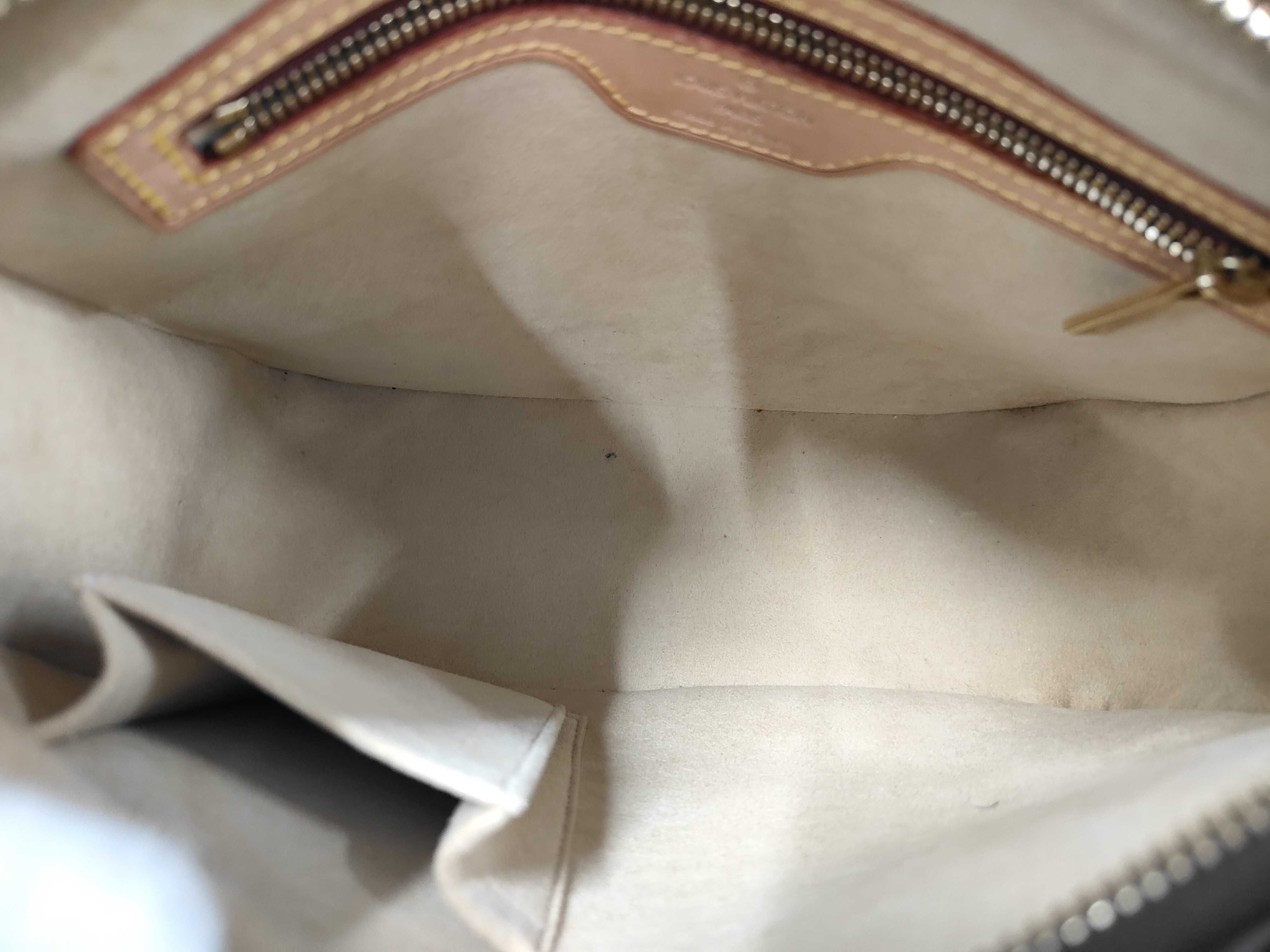Looping MM Shoulder Bag Monogram M51146 Shoulder Bag — view 8