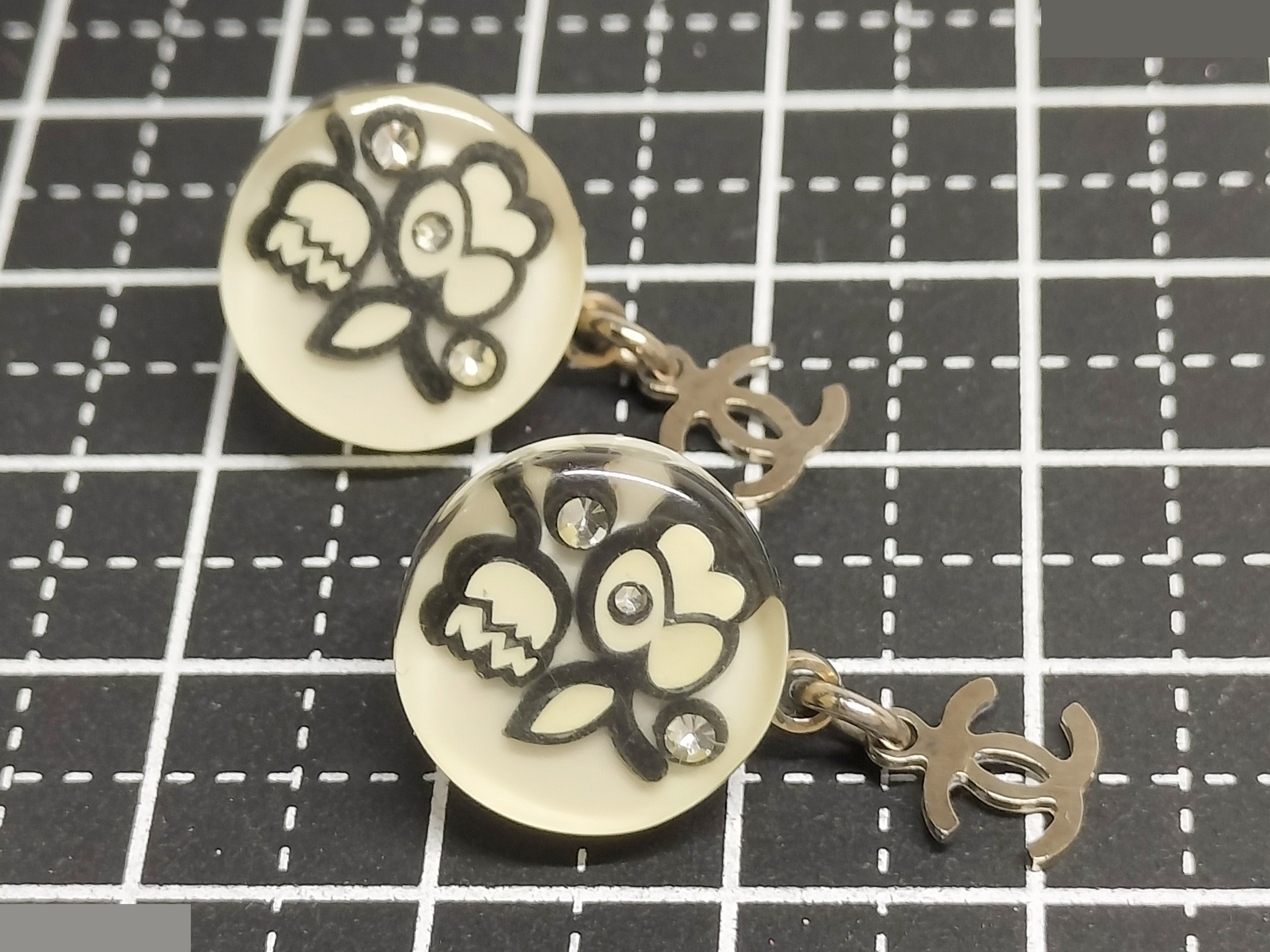 Coco dangling plastic earrings — view 7