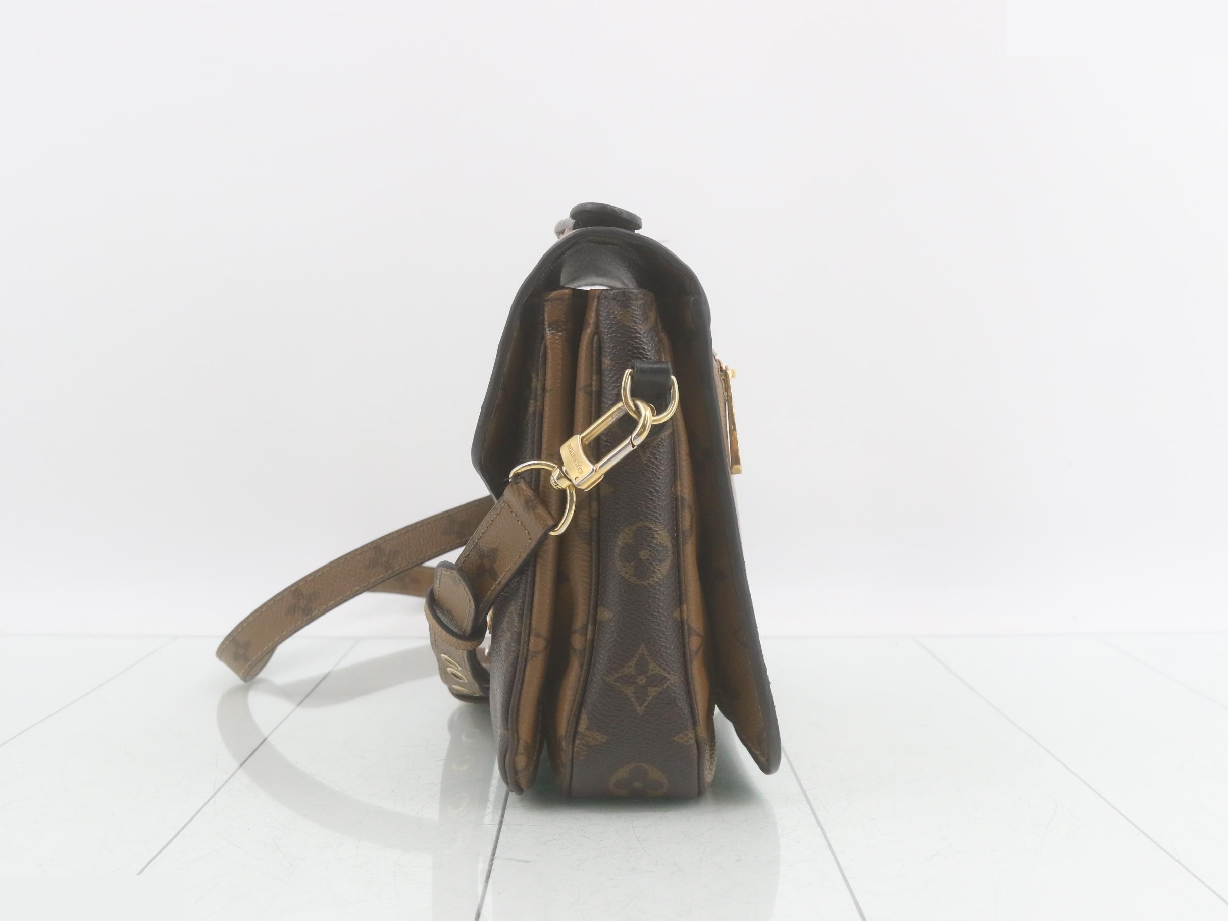 Reverse Pochette Metis MM 2WAY — view 3