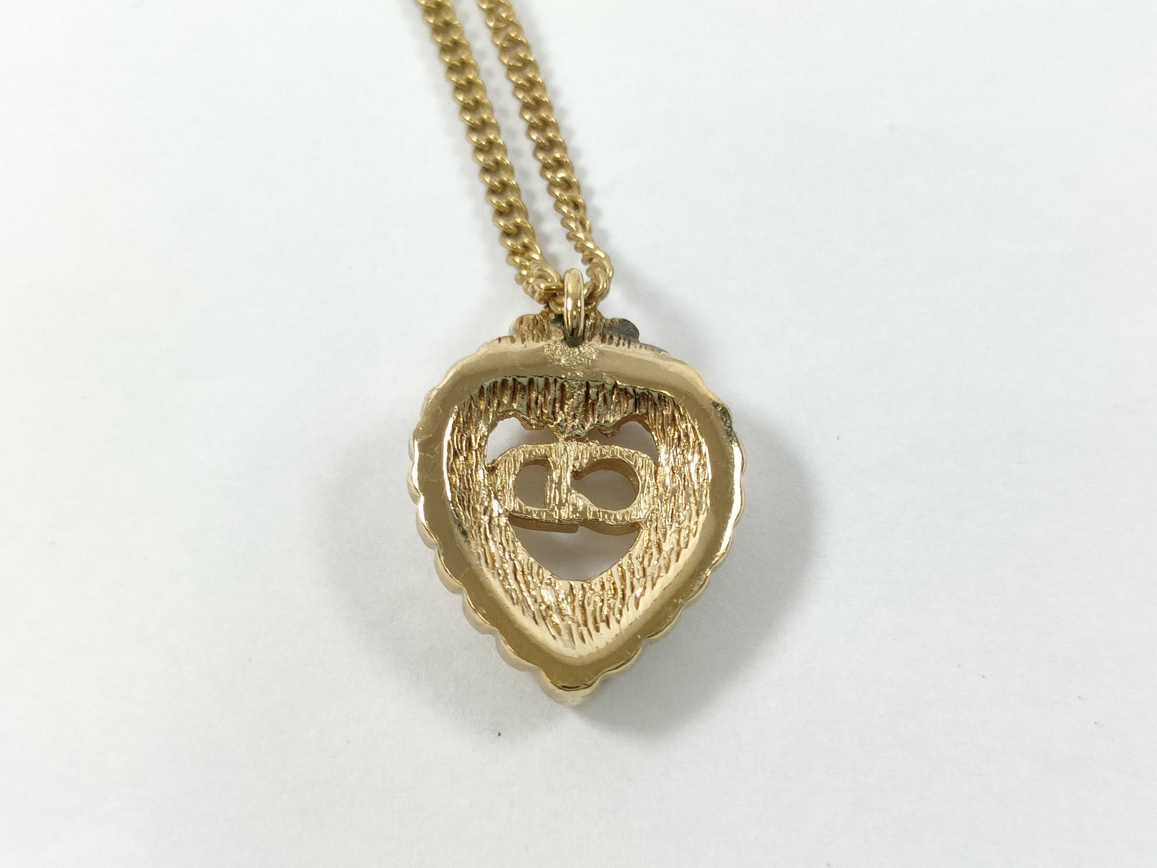 necklace — view 4
