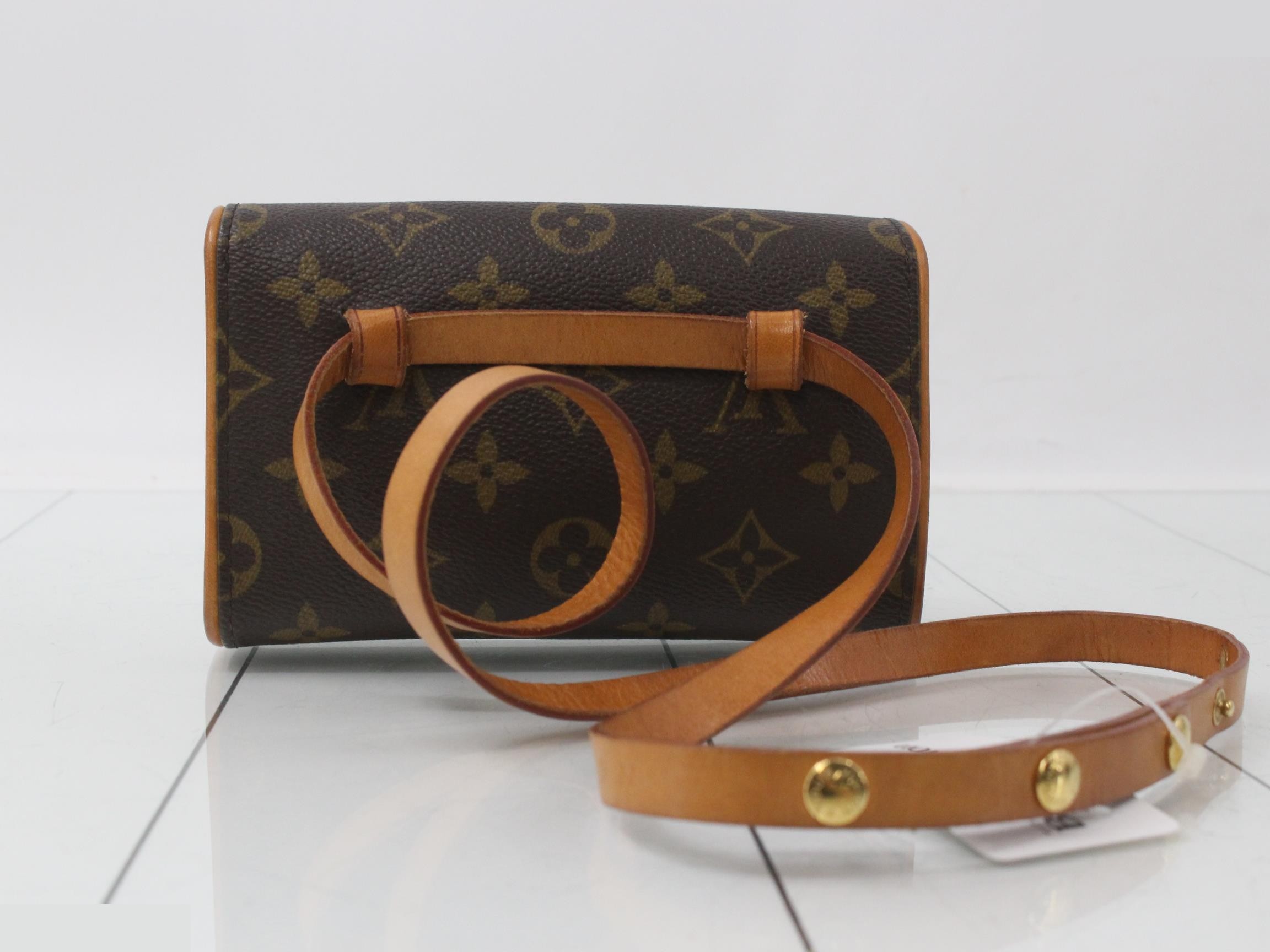 LV Pochette Florentine — view 2