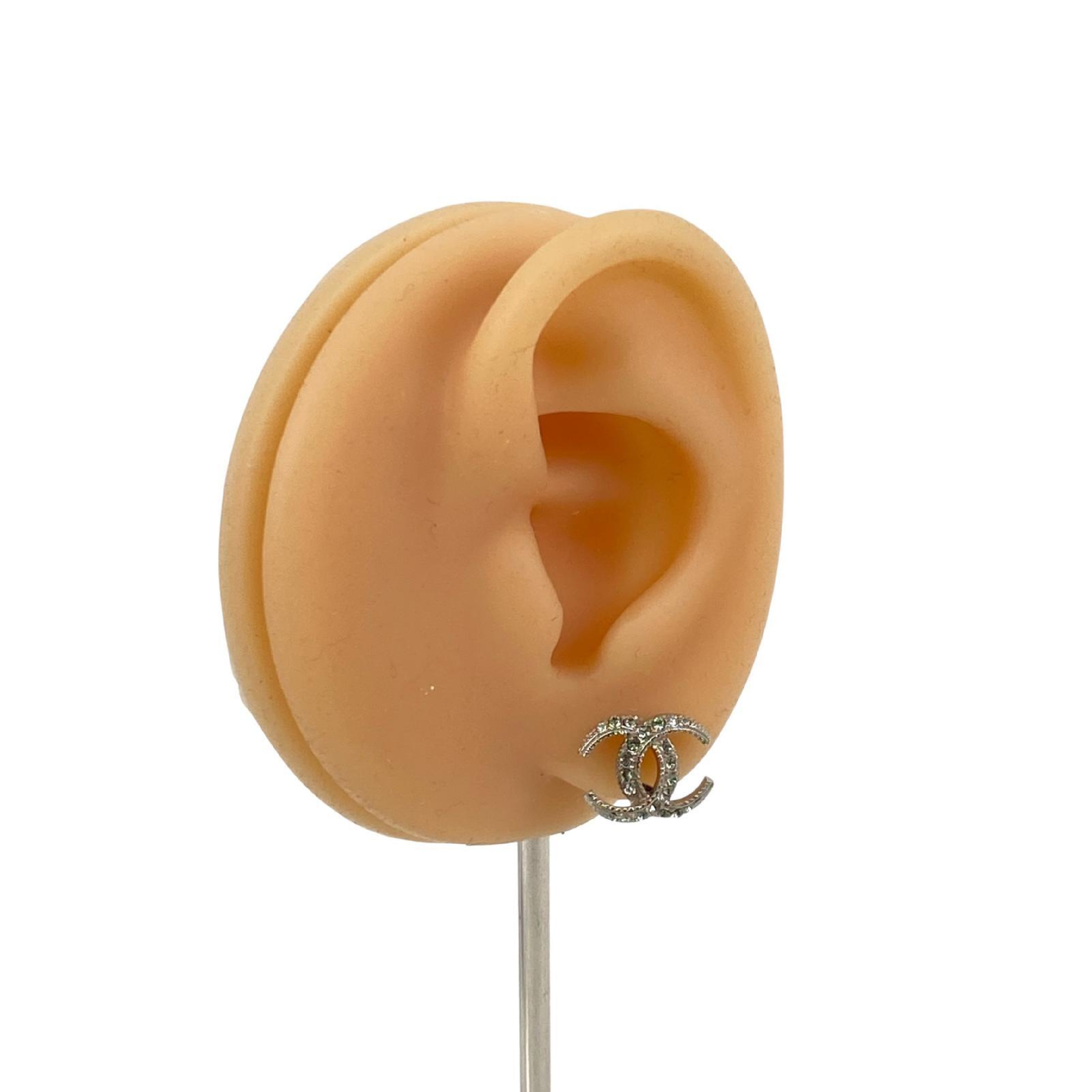 【*Shipped from: Hong Kong*】CHANEL ( ) Silver-colored Metal Coco Mark 15C Earrings — view 3