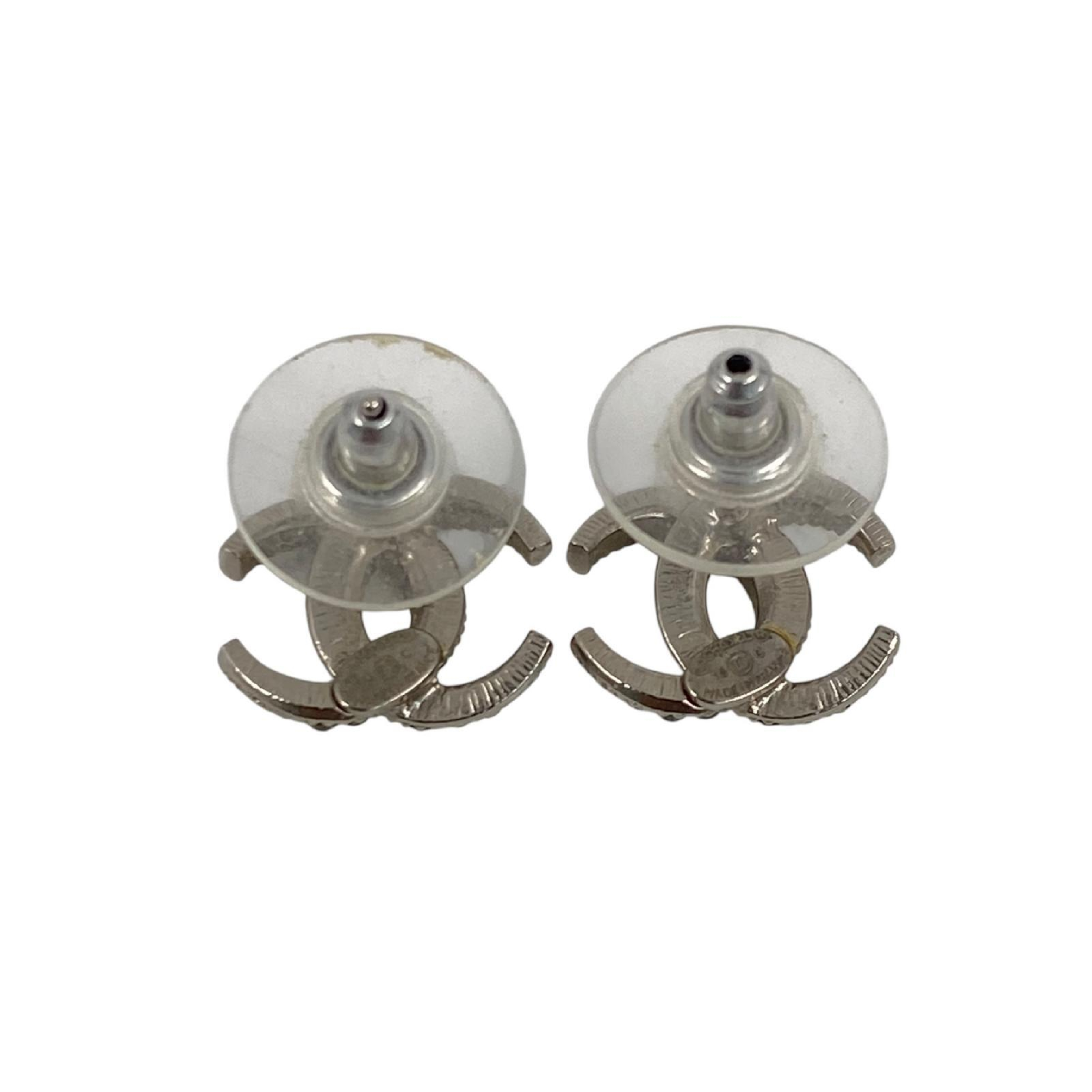 【*Shipped from: Hong Kong*】CHANEL ( ) Silver-colored Metal Coco Mark 15C Earrings — view 5