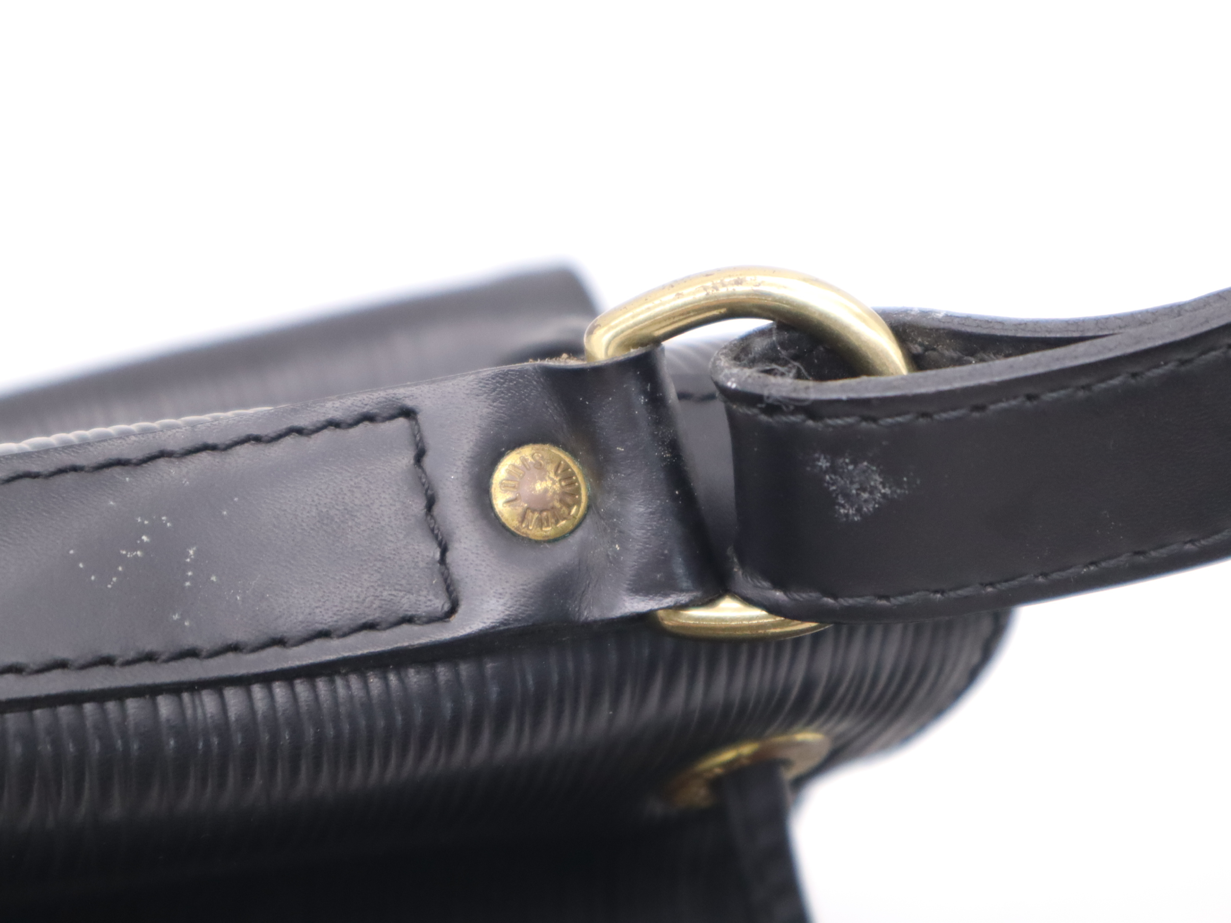M44002 Epi Noir Shoulder Bag — view 8