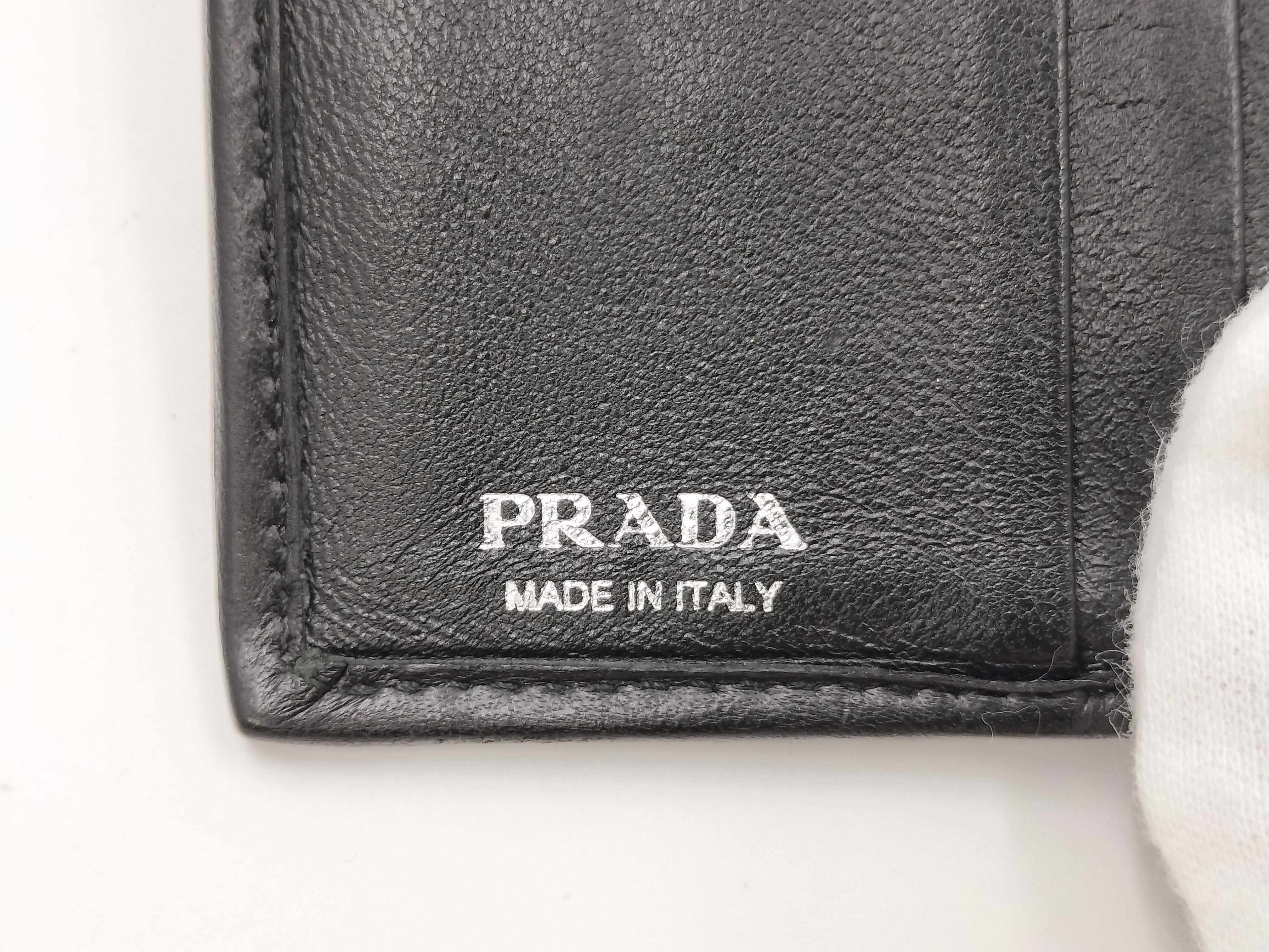 Nappa Gaufre Trifold Wallet — view 7
