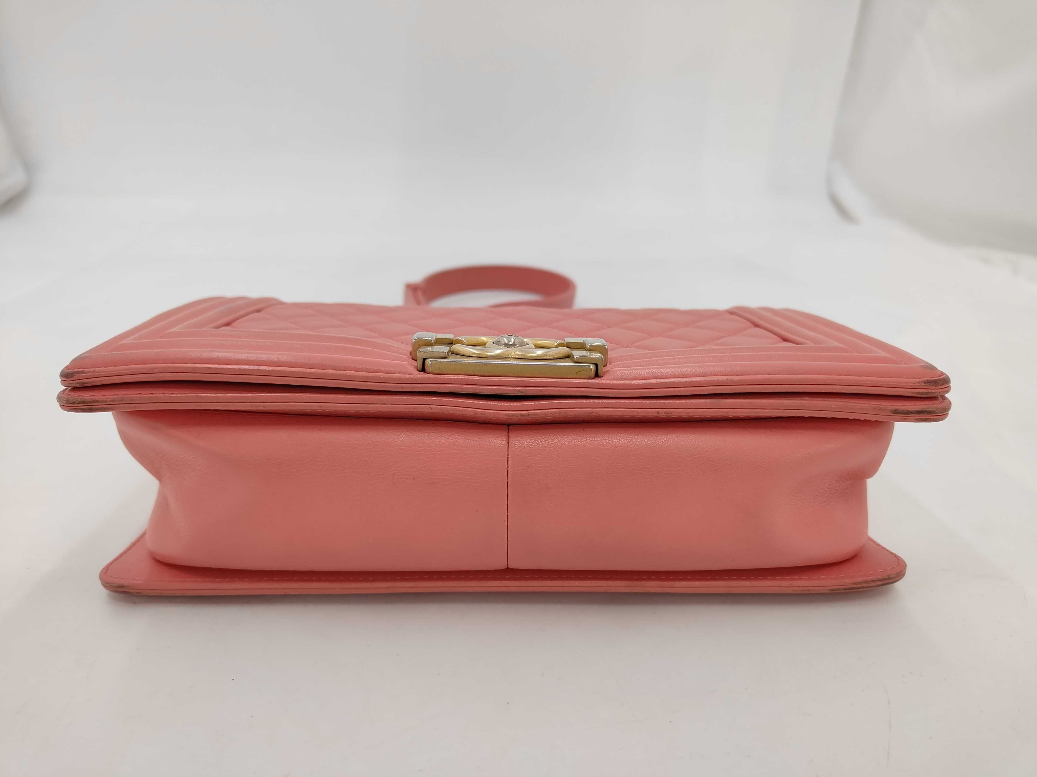 Boy Chanel Pink Shoulder Bag — view 3