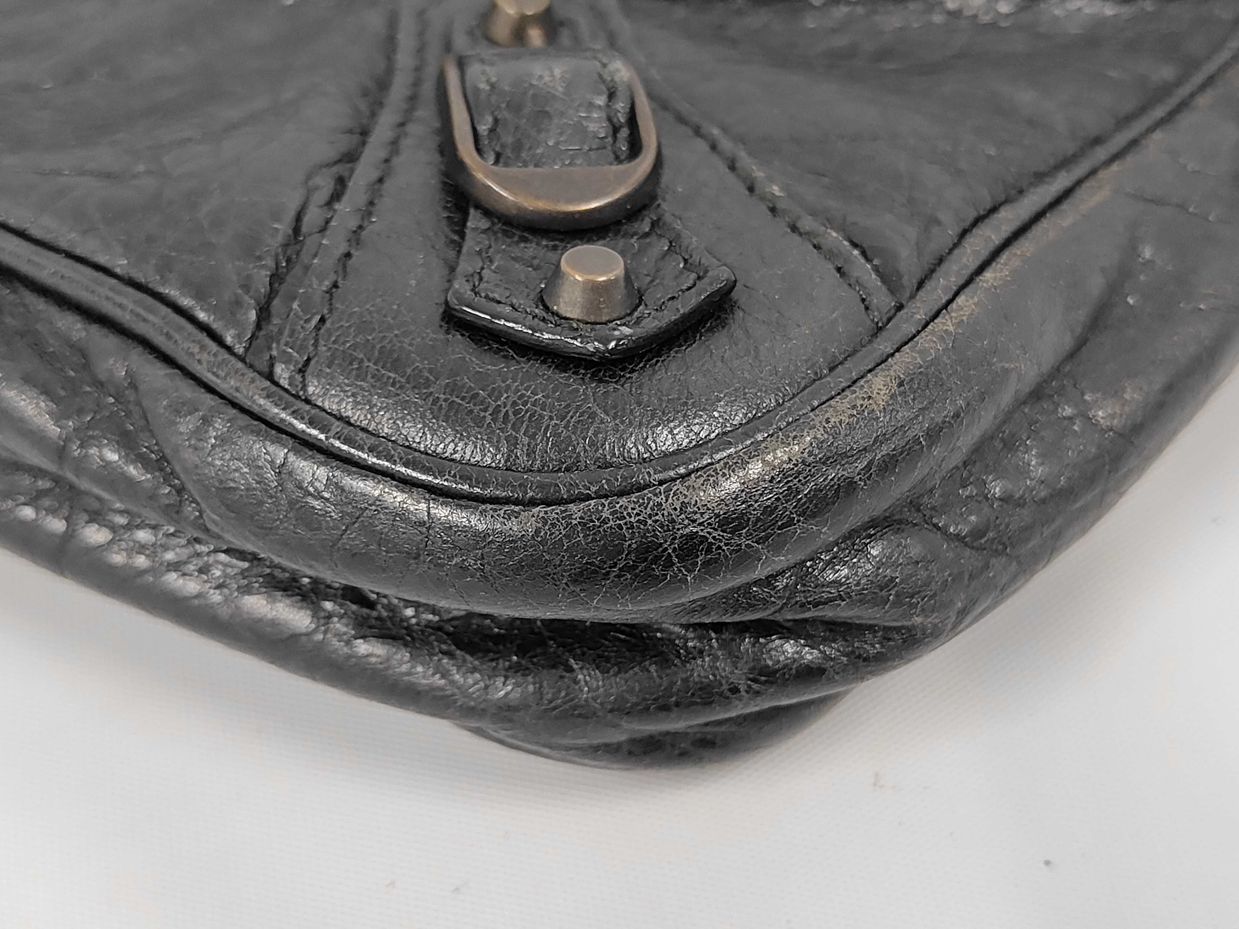 The Hip Shoulder Bag — view 4
