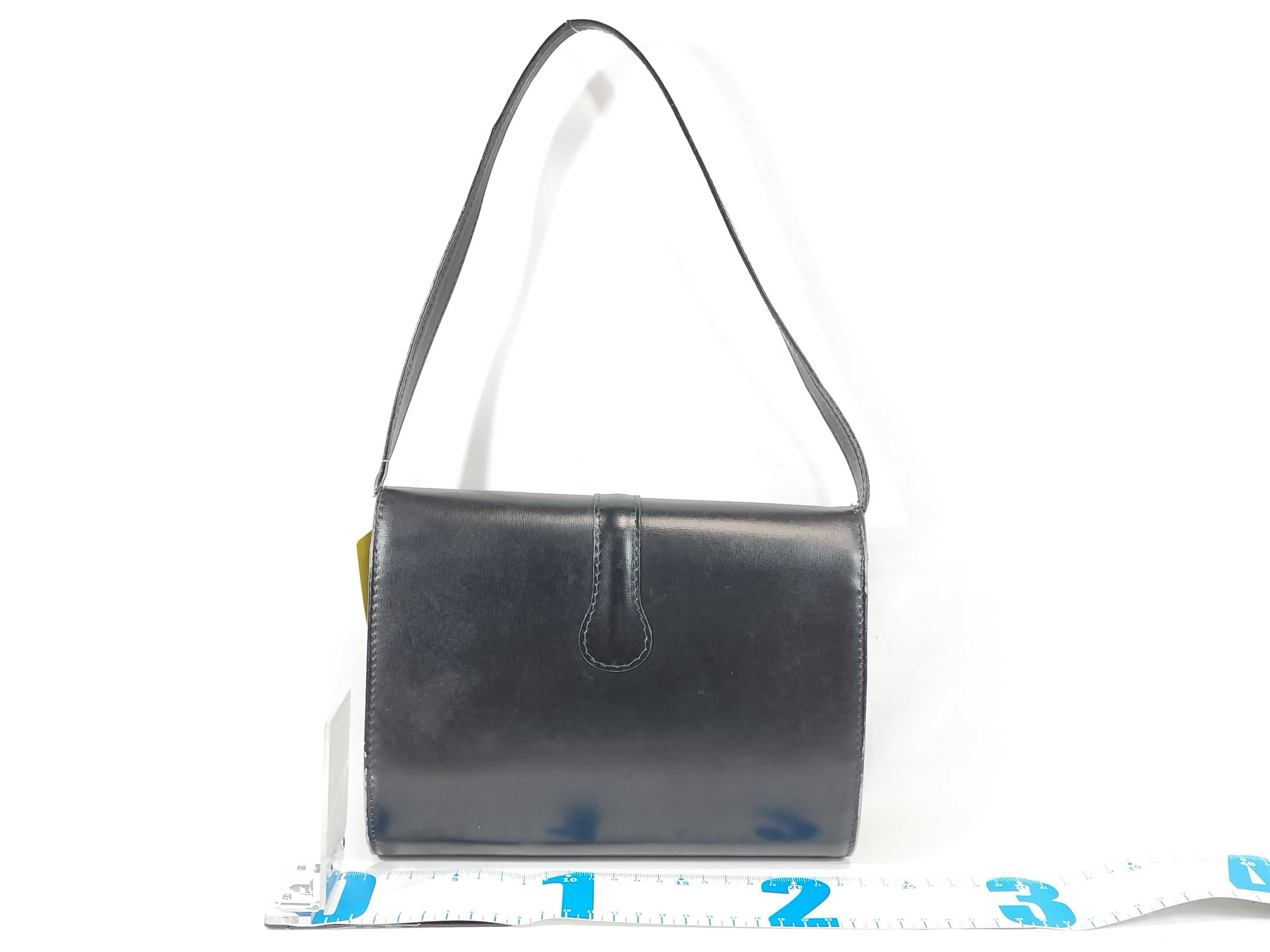 Old Gucci Shoulder Bag — view 2