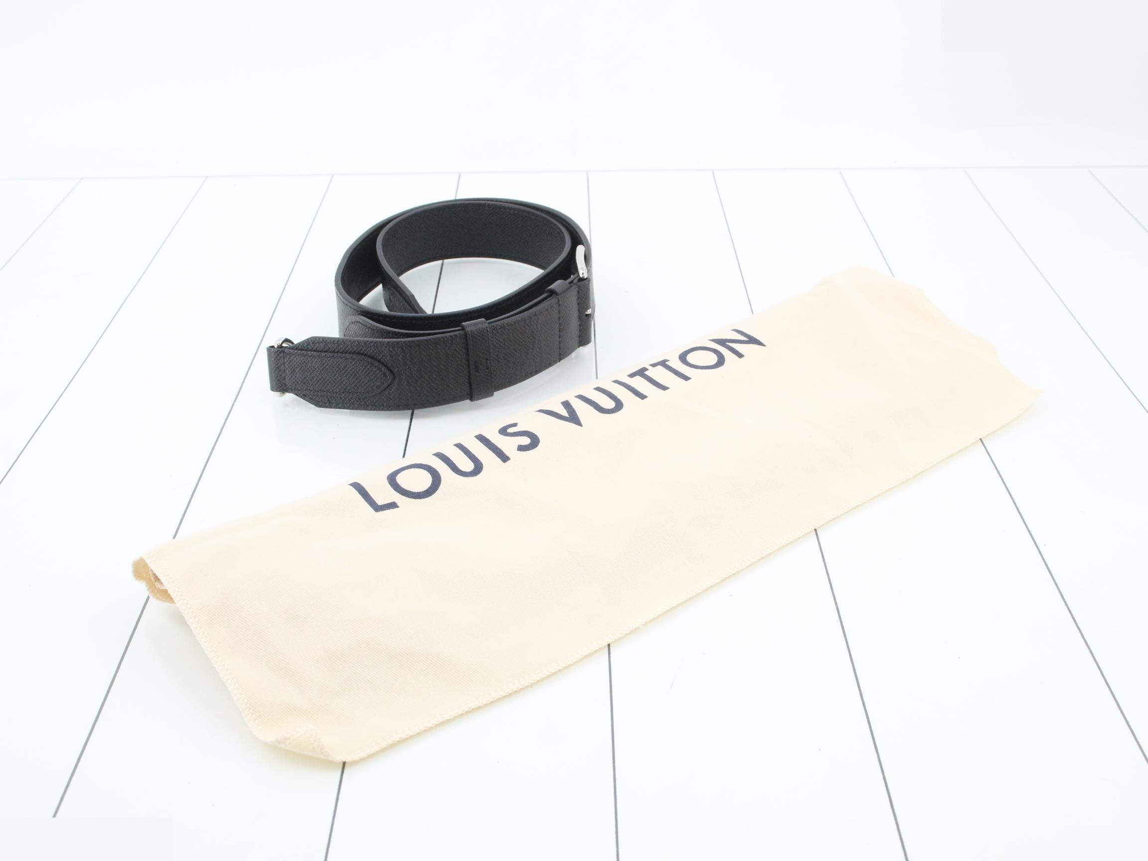 Taiga Vertical Tote — view 7