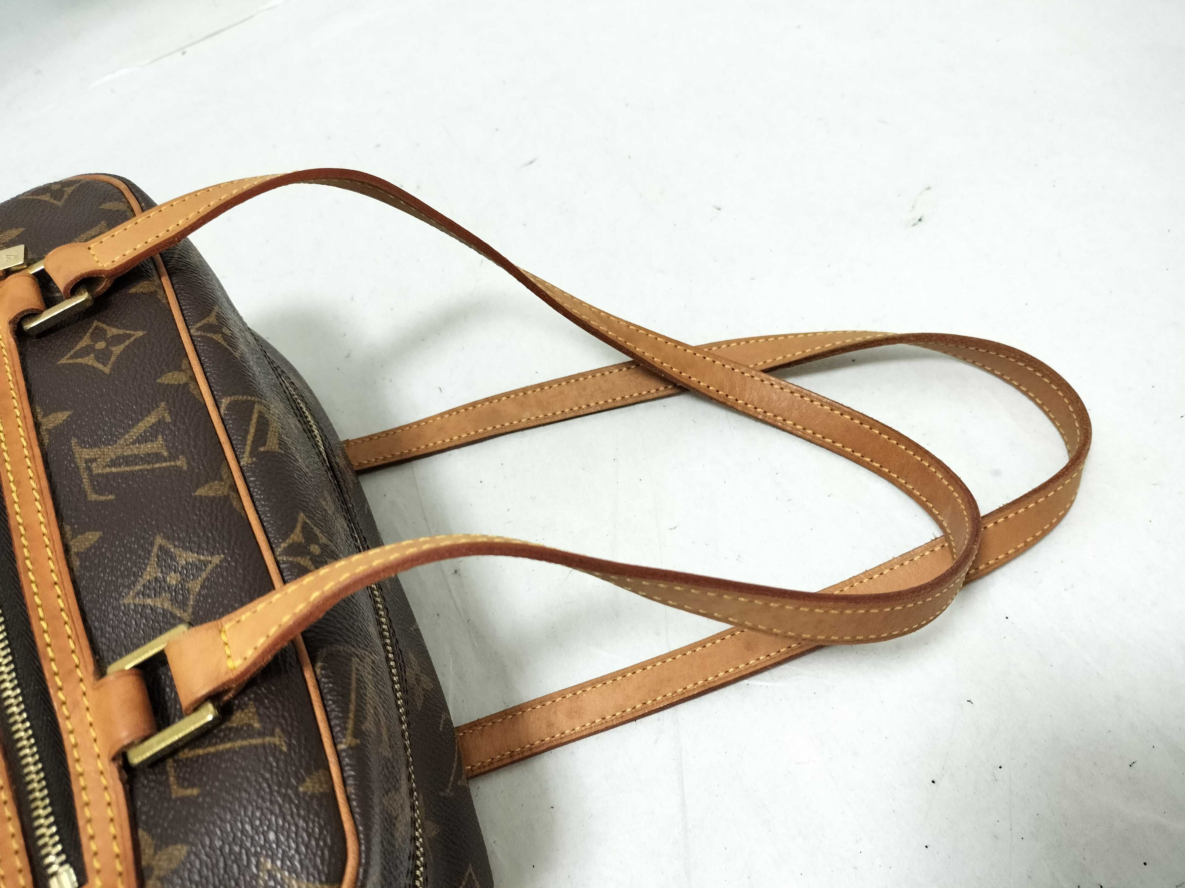 Monogram Cite MM Monogram M51182 FL0062 Brown Handbag — view 3