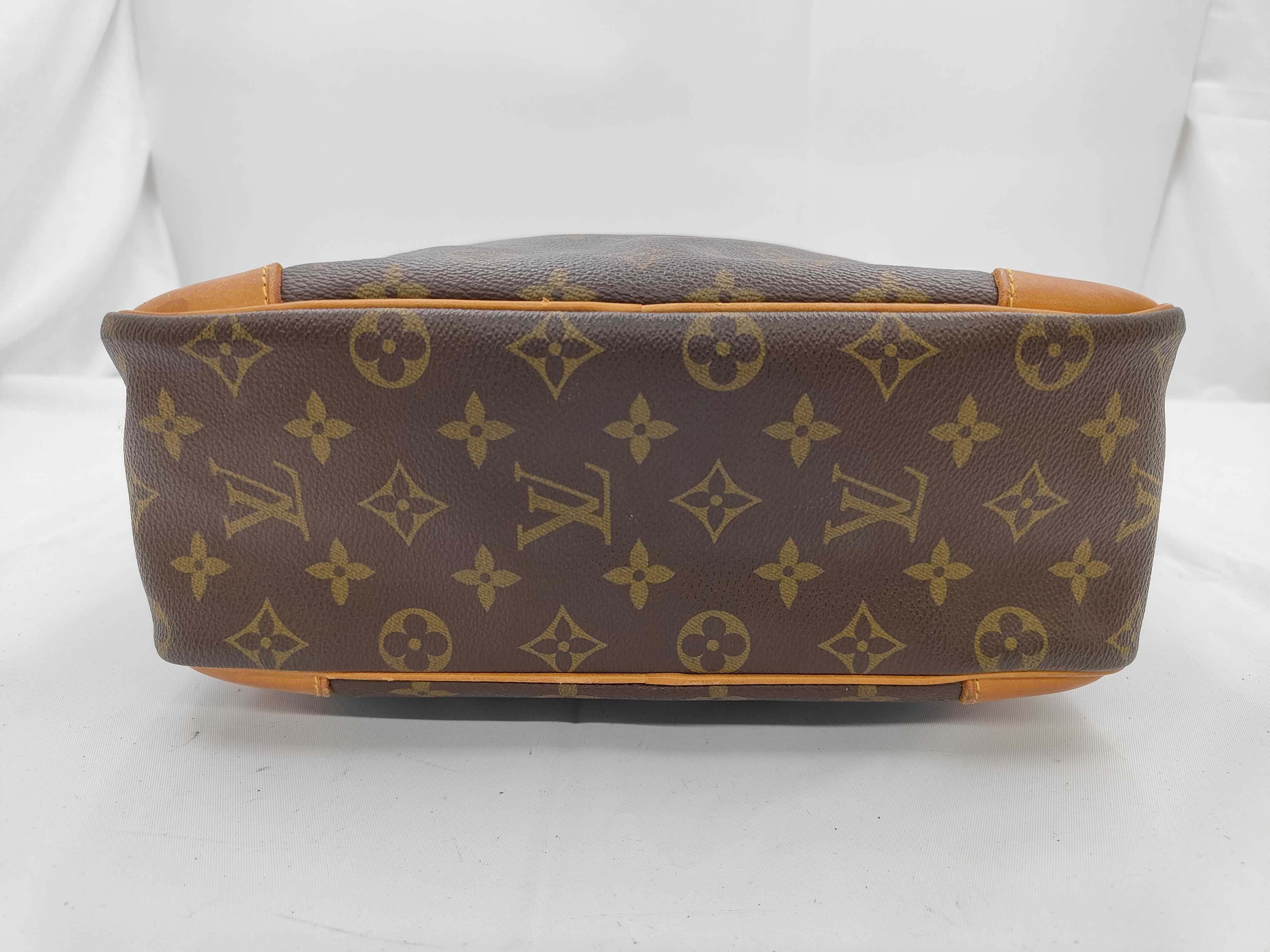 Monogram M45266 Danube Shoulder Bag — view 5