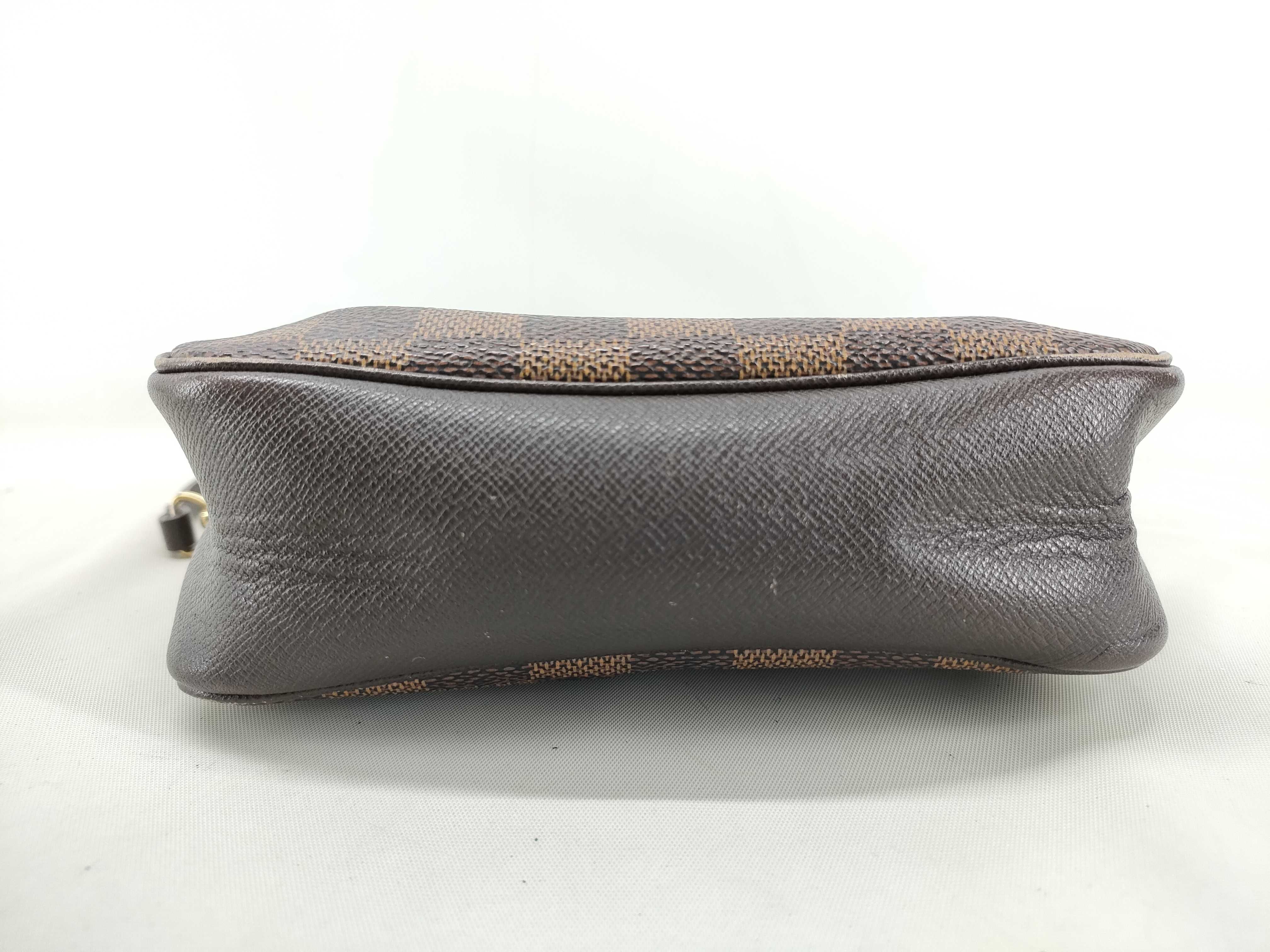 Damier Louis Vuitton Damier Trouse Makeup N51982 SP0020 Handbag — view 3