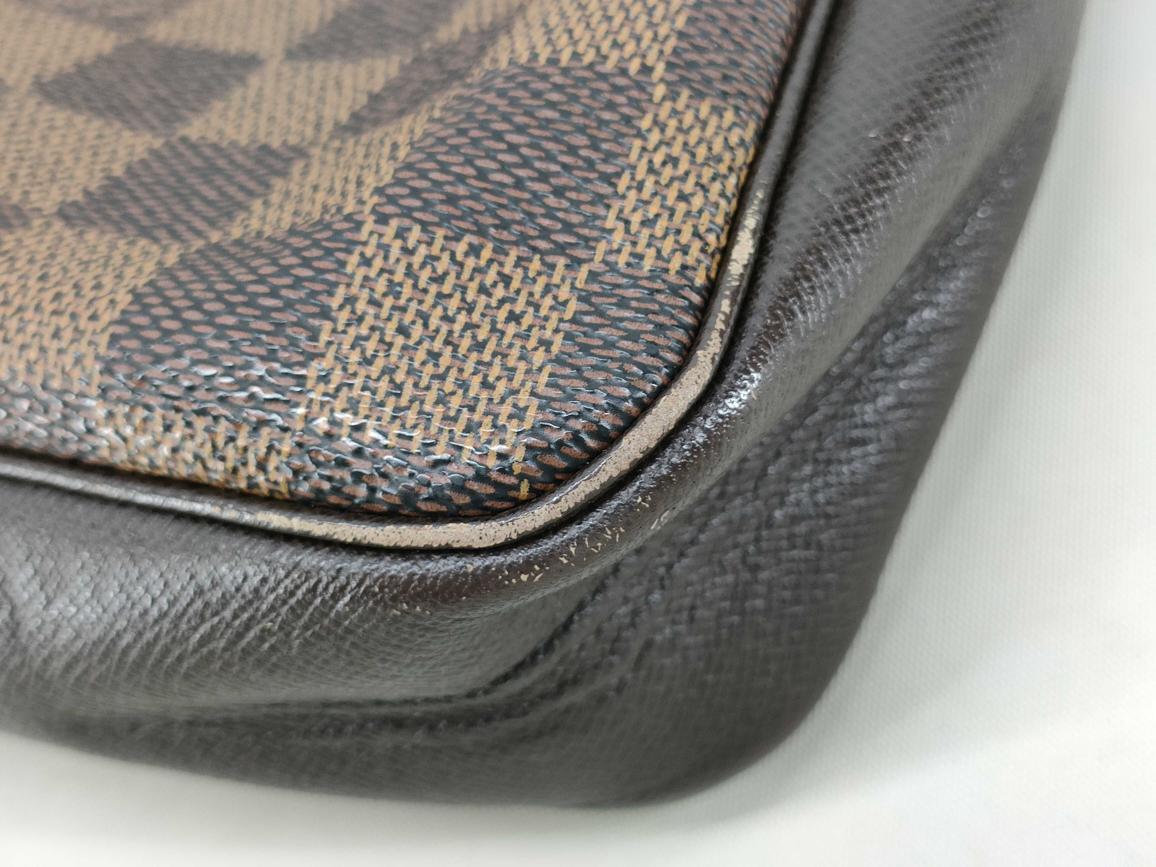 Damier Louis Vuitton Damier Trouse Makeup N51982 SP0020 Handbag — view 4