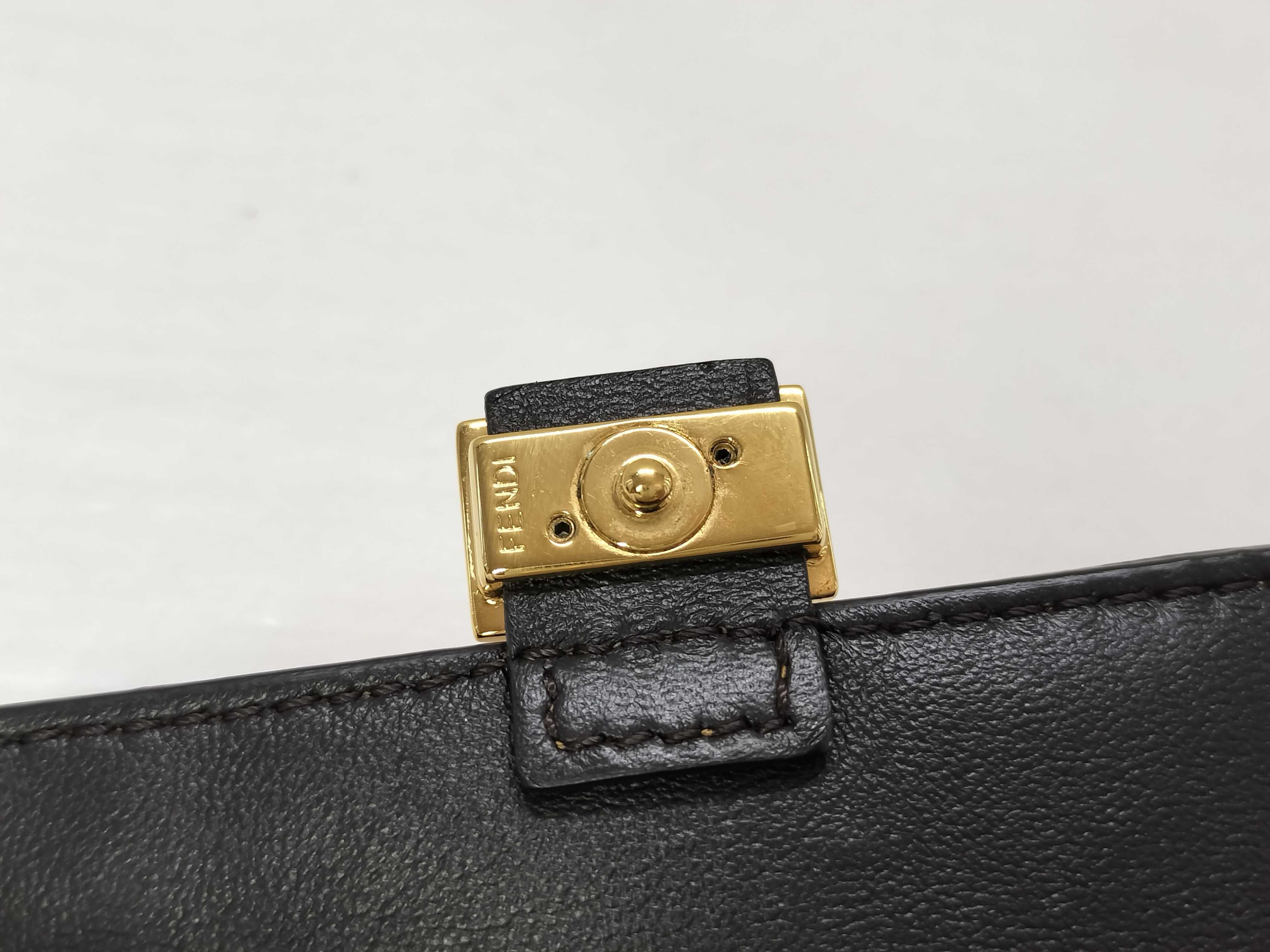 Zucca Pattern Fendi Zucca Nano Bucket Leather Chain Shoulder Bag Yellow 7AR844 Pouch — view 12