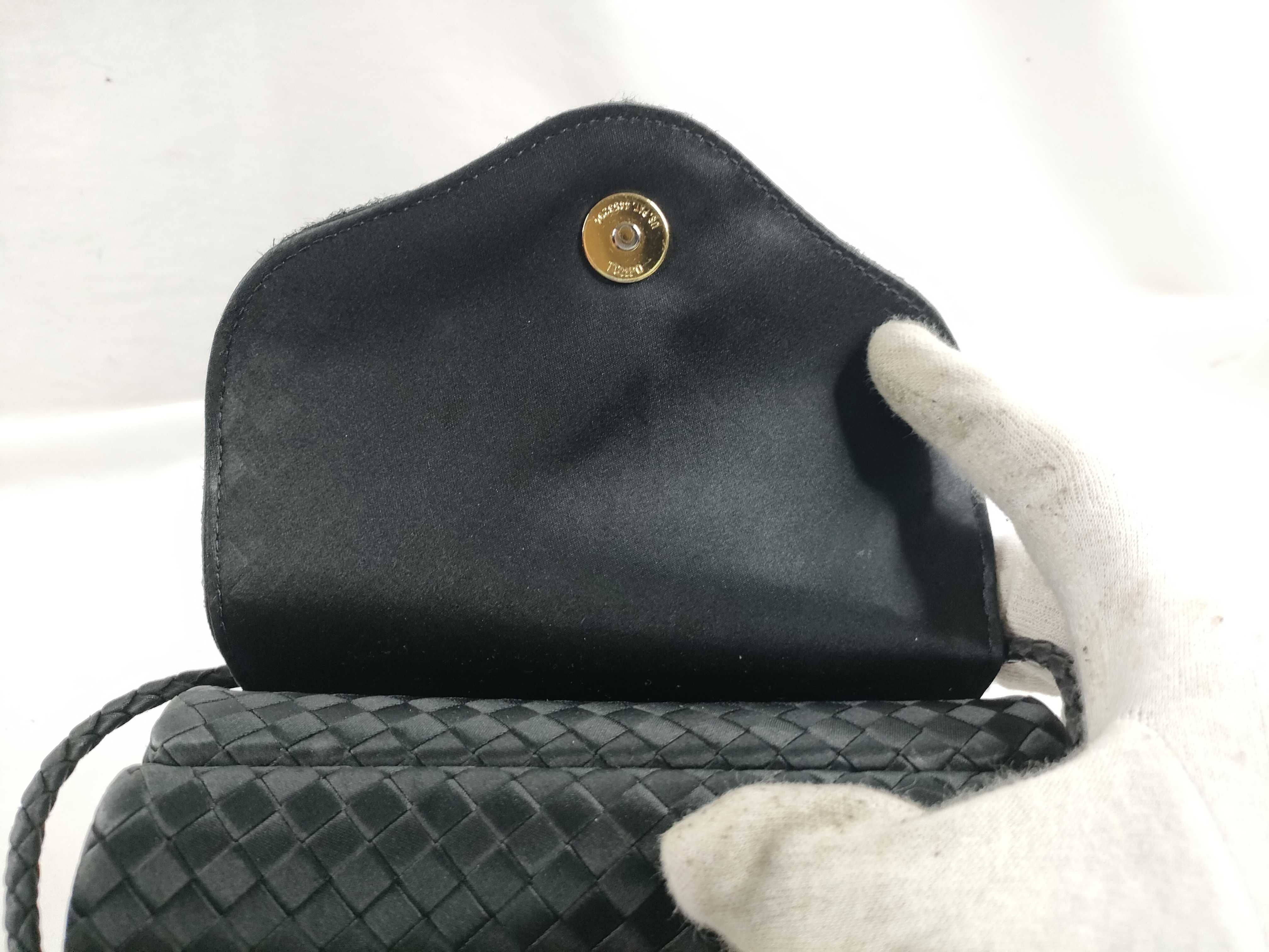 Intrecciato Bottega Veneta Satin Intrecciato Handbag — view 9