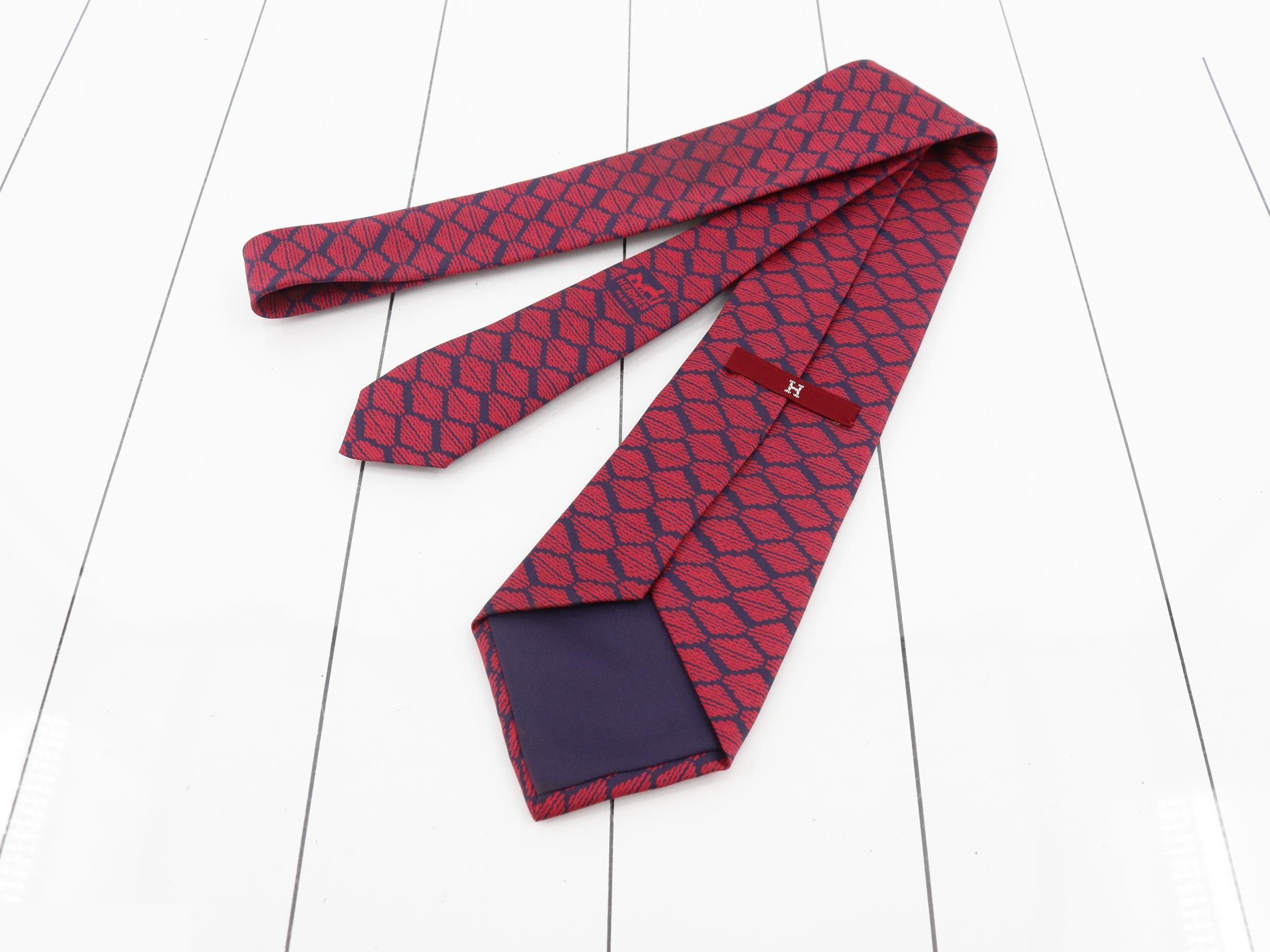 Necktie — view 2