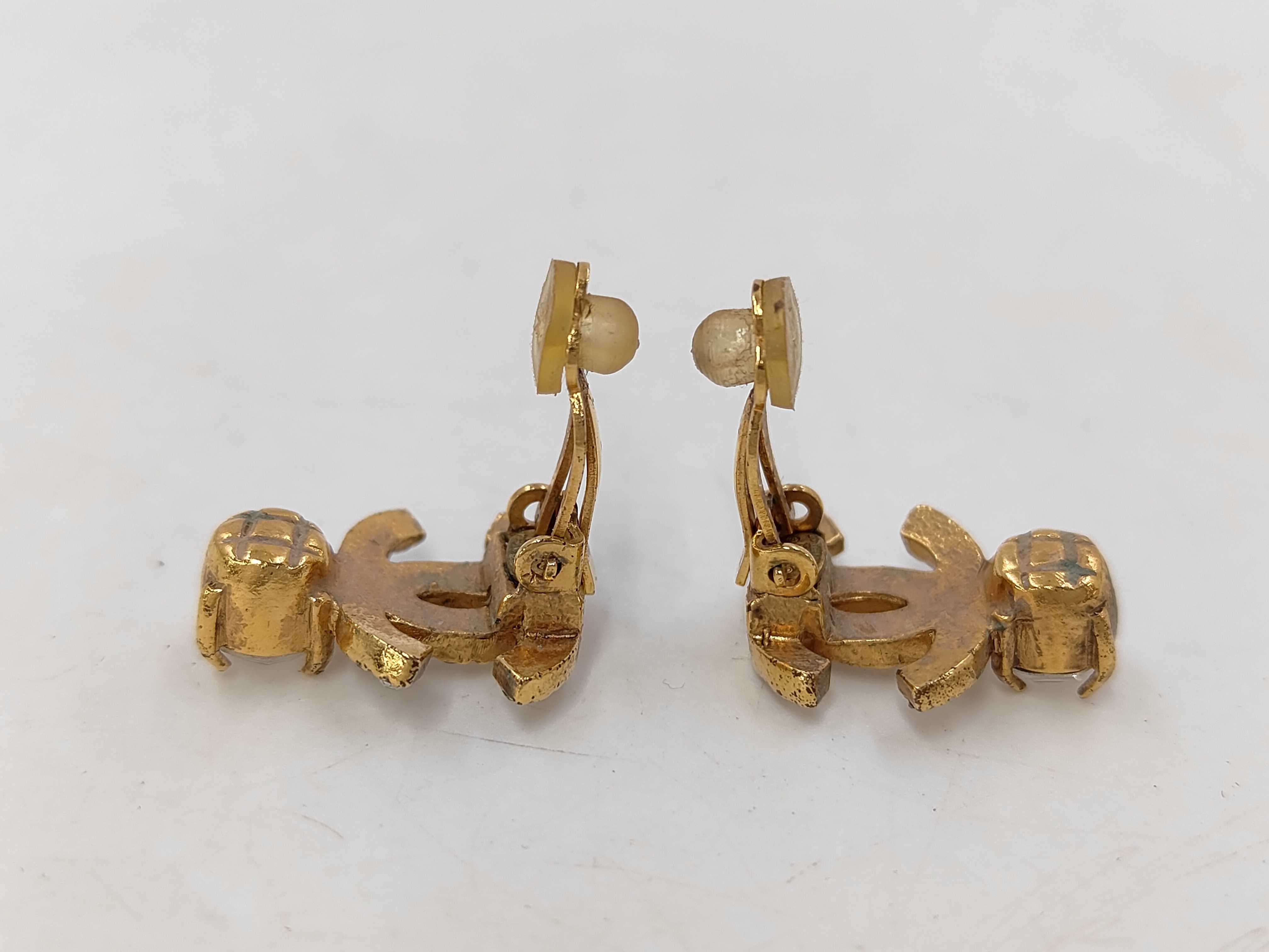 earrings — view 3