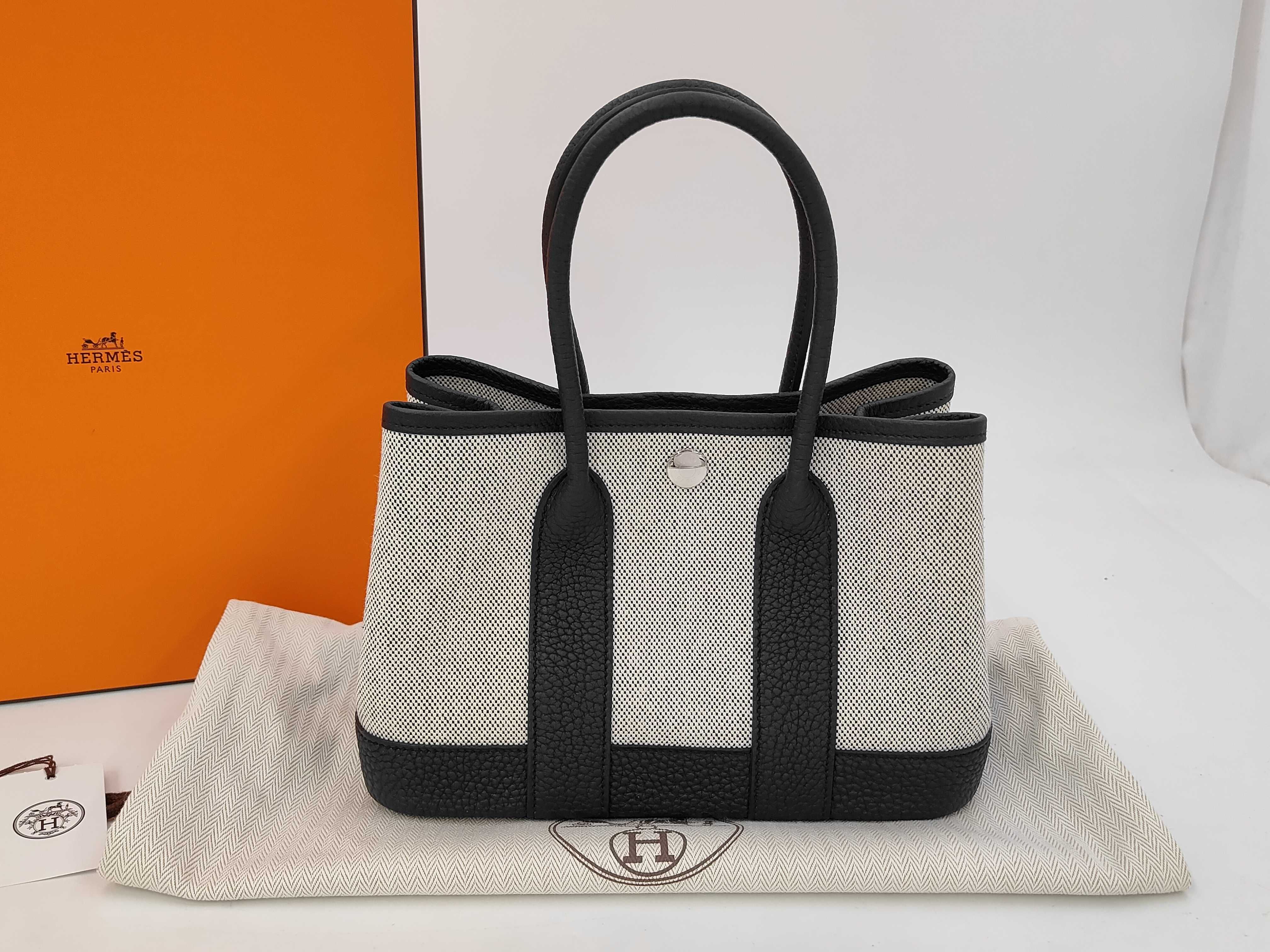Neo Garden Party G stamp handbag