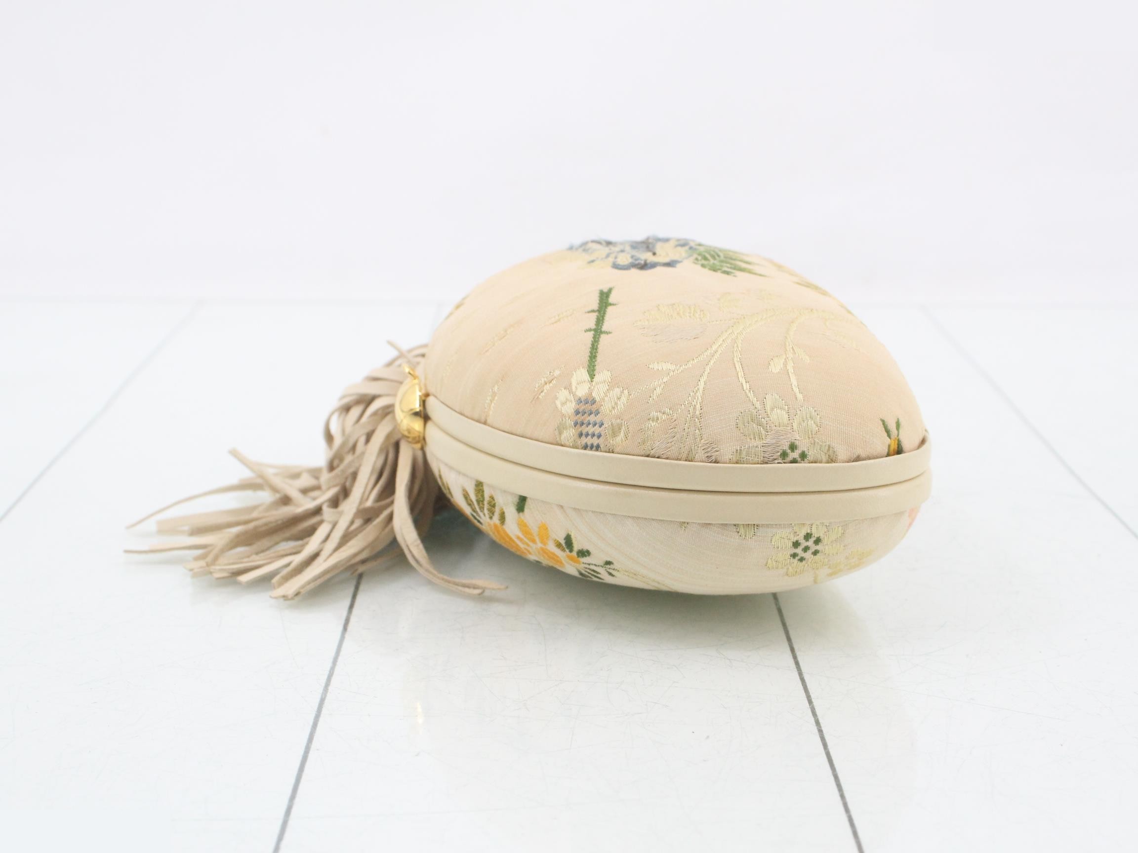 Vintage Flower Embroidered Pouch — view 4