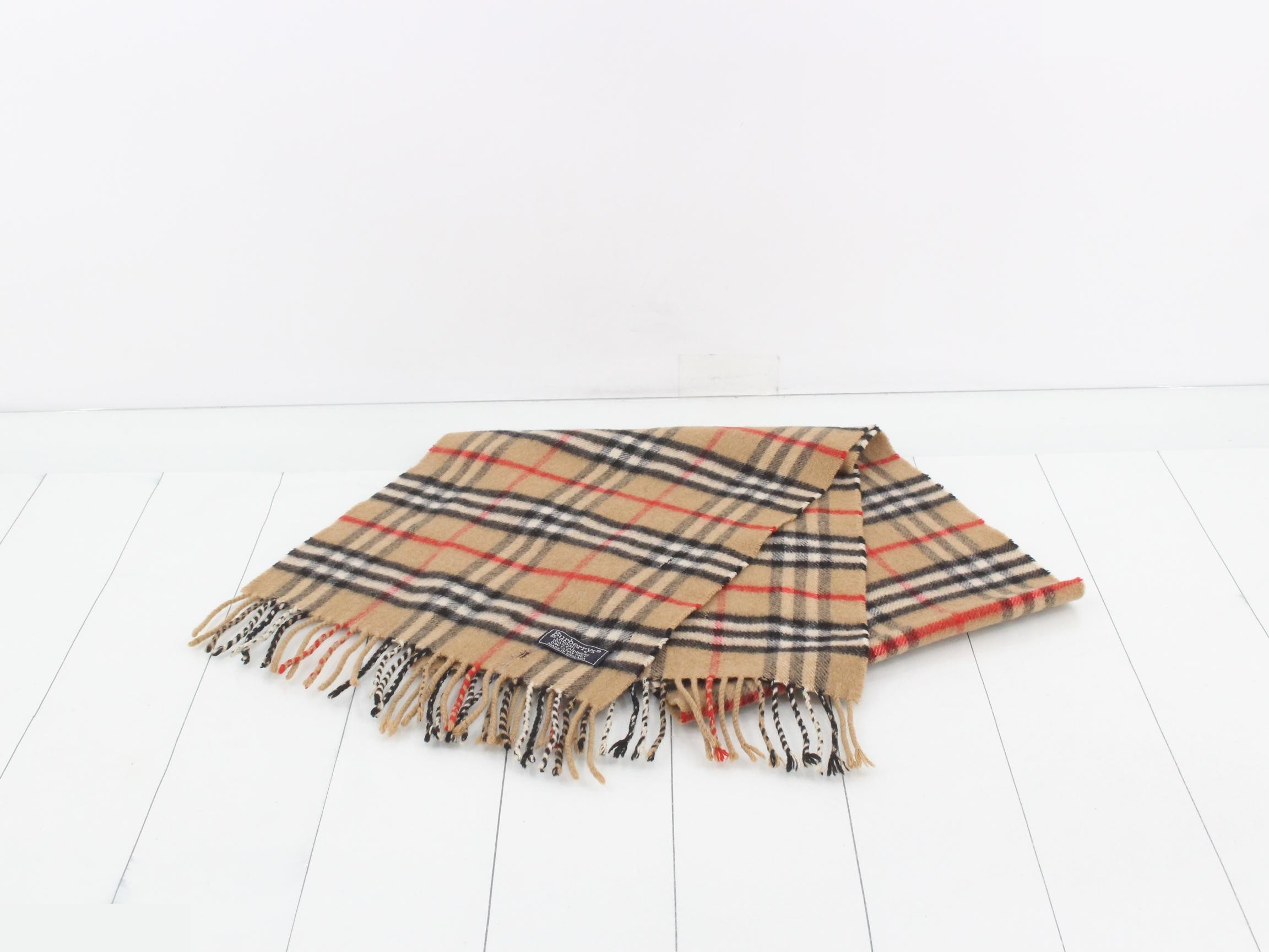 Other lines: Small items, accessories, and scarves — view 2
