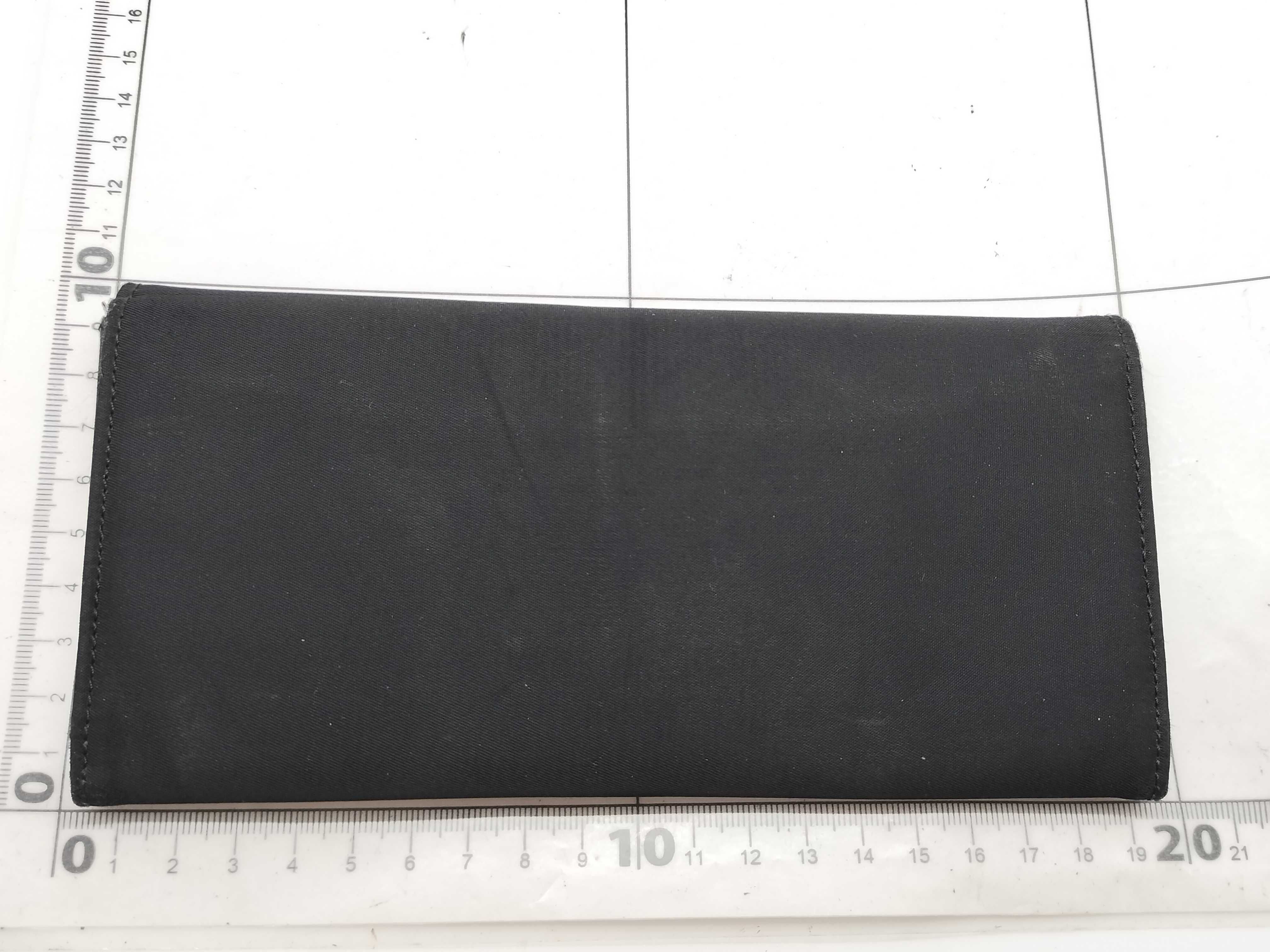 long wallet with warranty card. — view 2