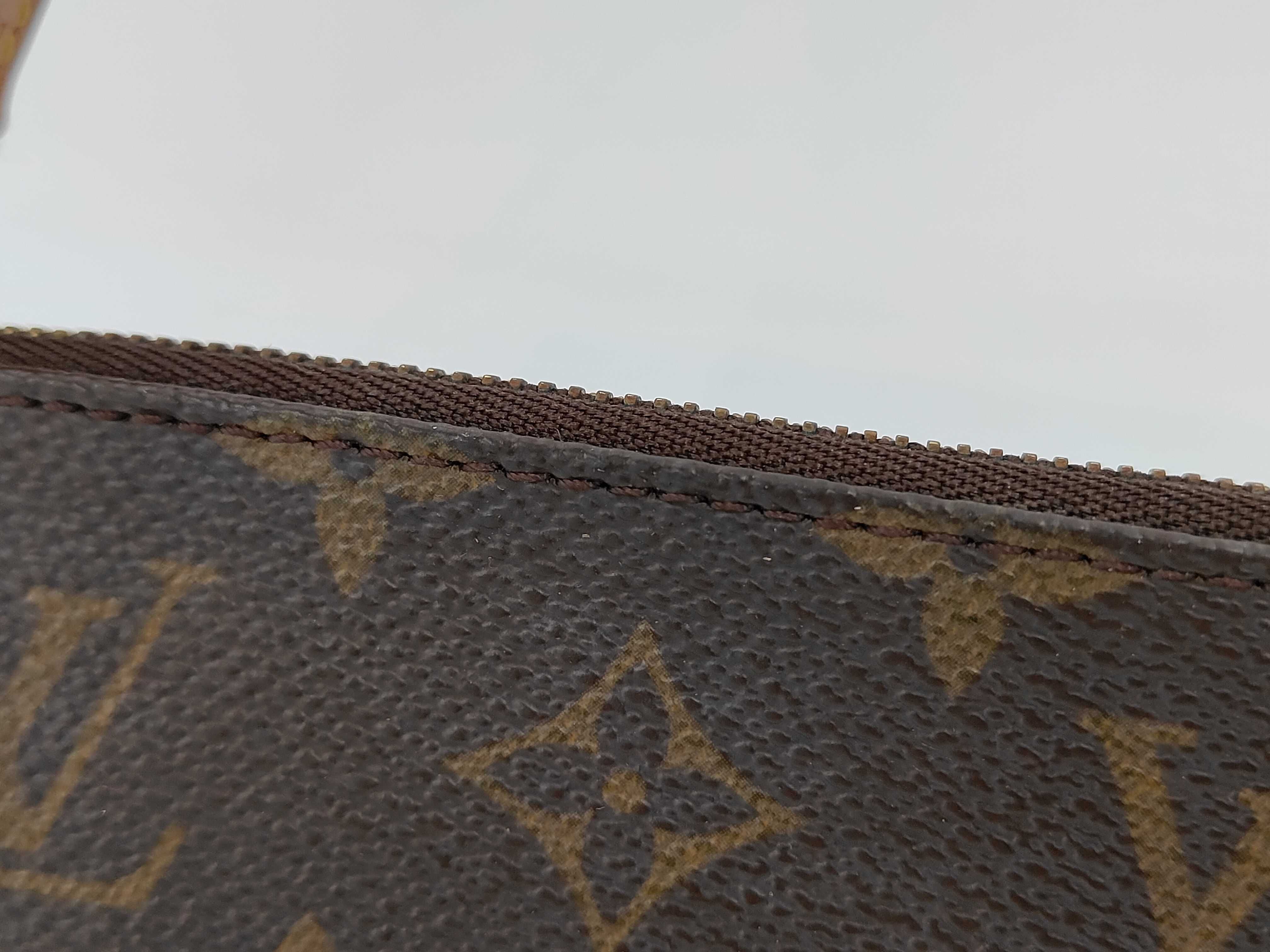 Monogram / Monogram / Pochette Accessoires / M51980 / Handbag / PVC Handbag — view 4