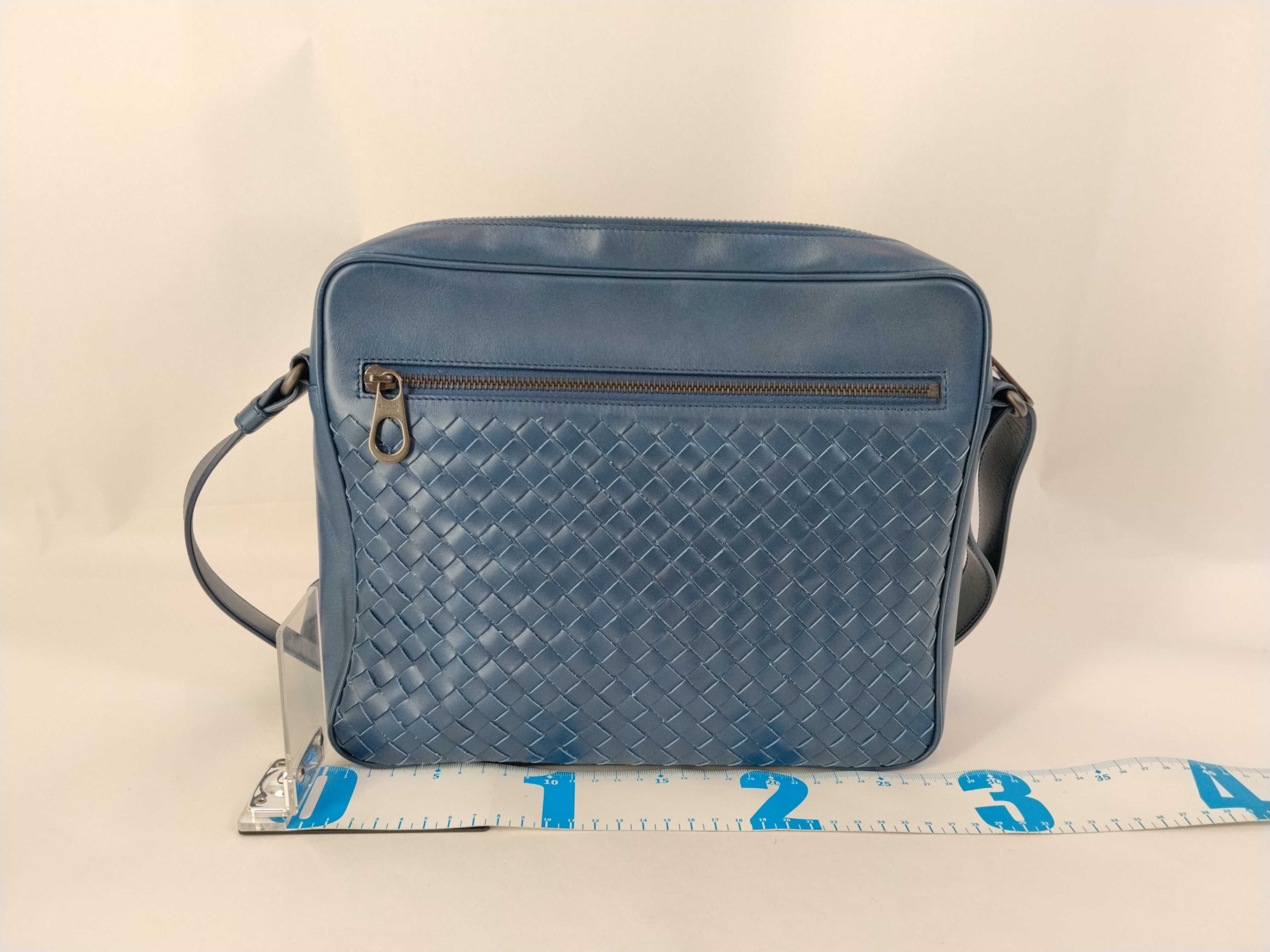 Intrecciato SG - Leather Messenger bag Blue Shoulder bag — view 2