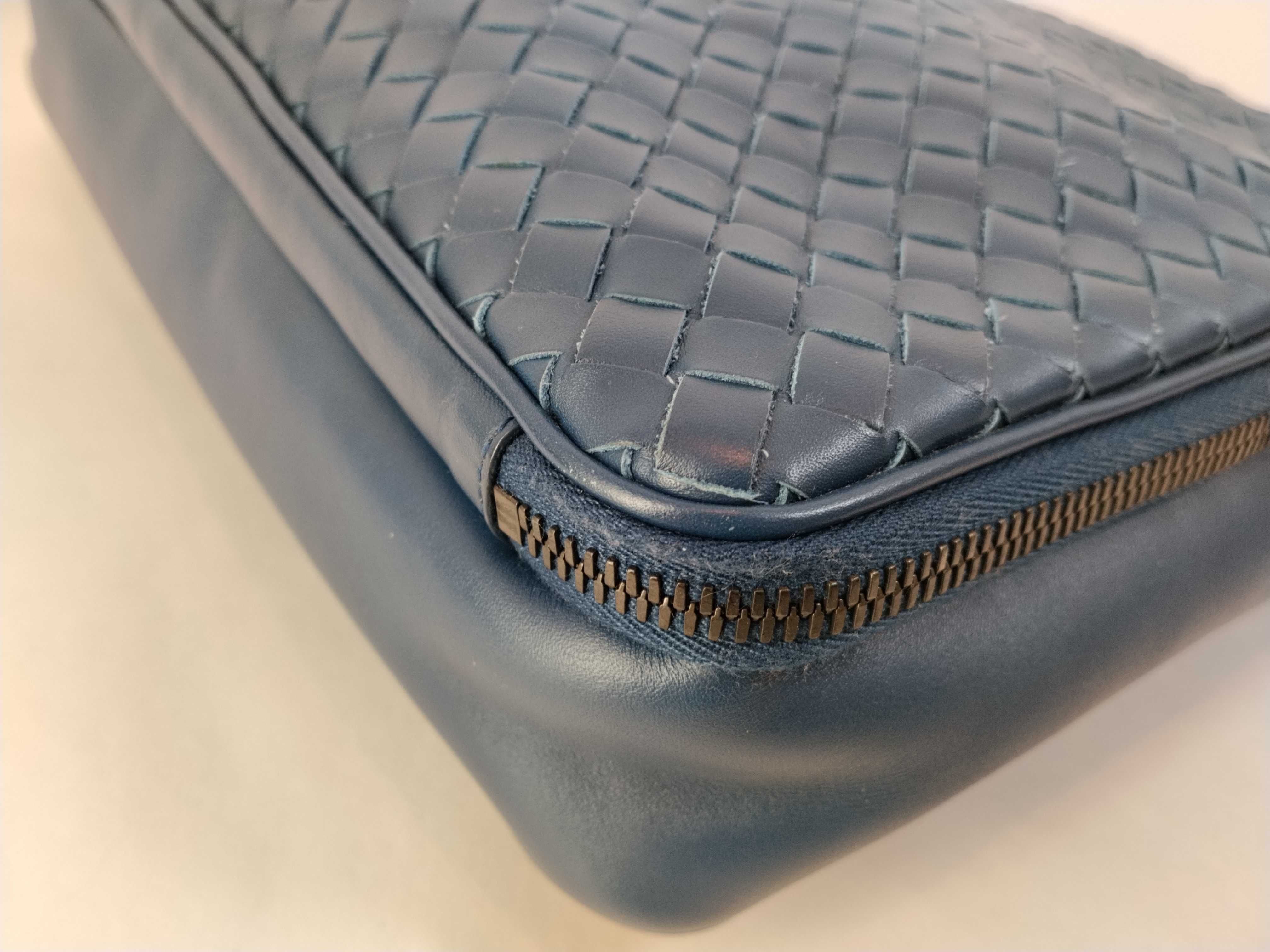 Intrecciato SG - Leather Messenger bag Blue Shoulder bag — view 6