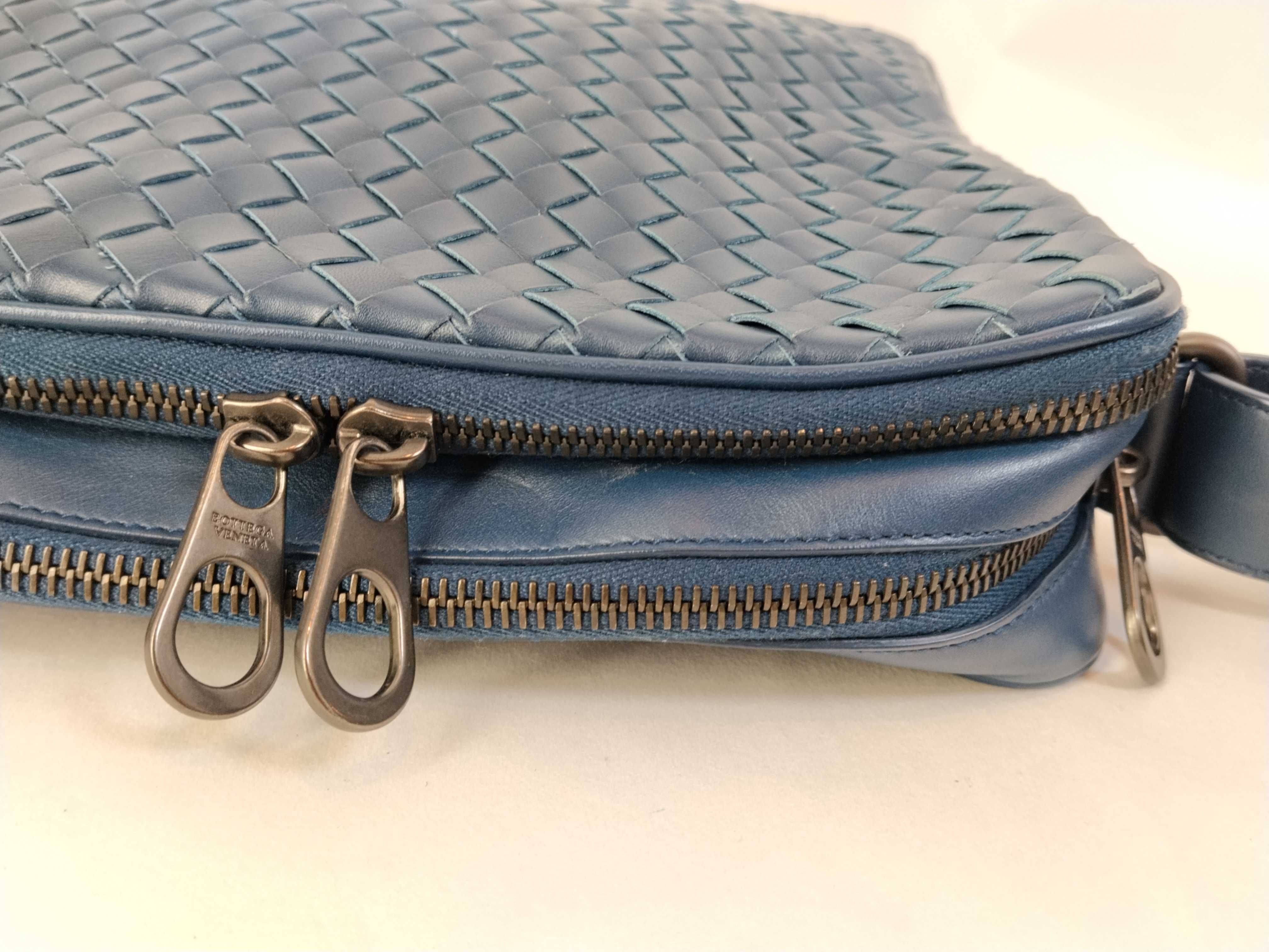 Intrecciato SG - Leather Messenger bag Blue Shoulder bag — view 8