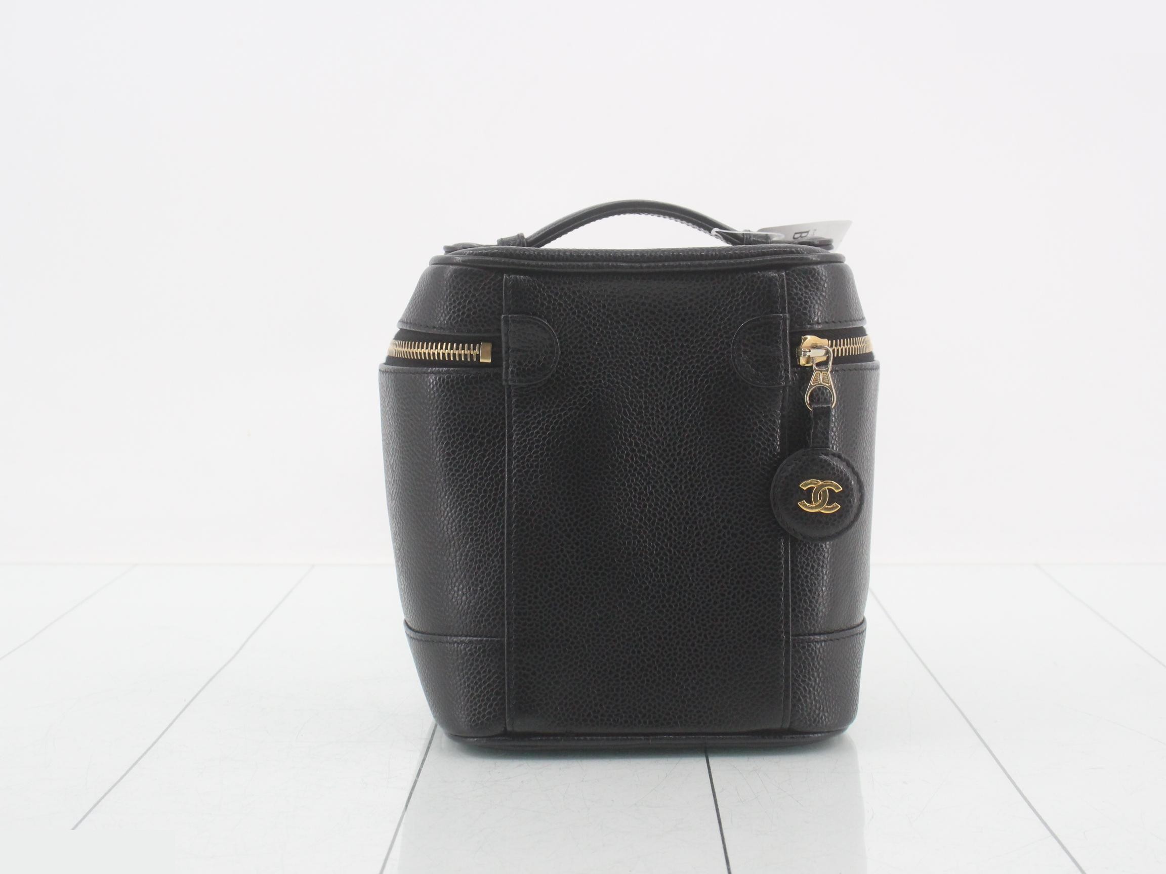 Caviar skin (bag) / handbag — view 2