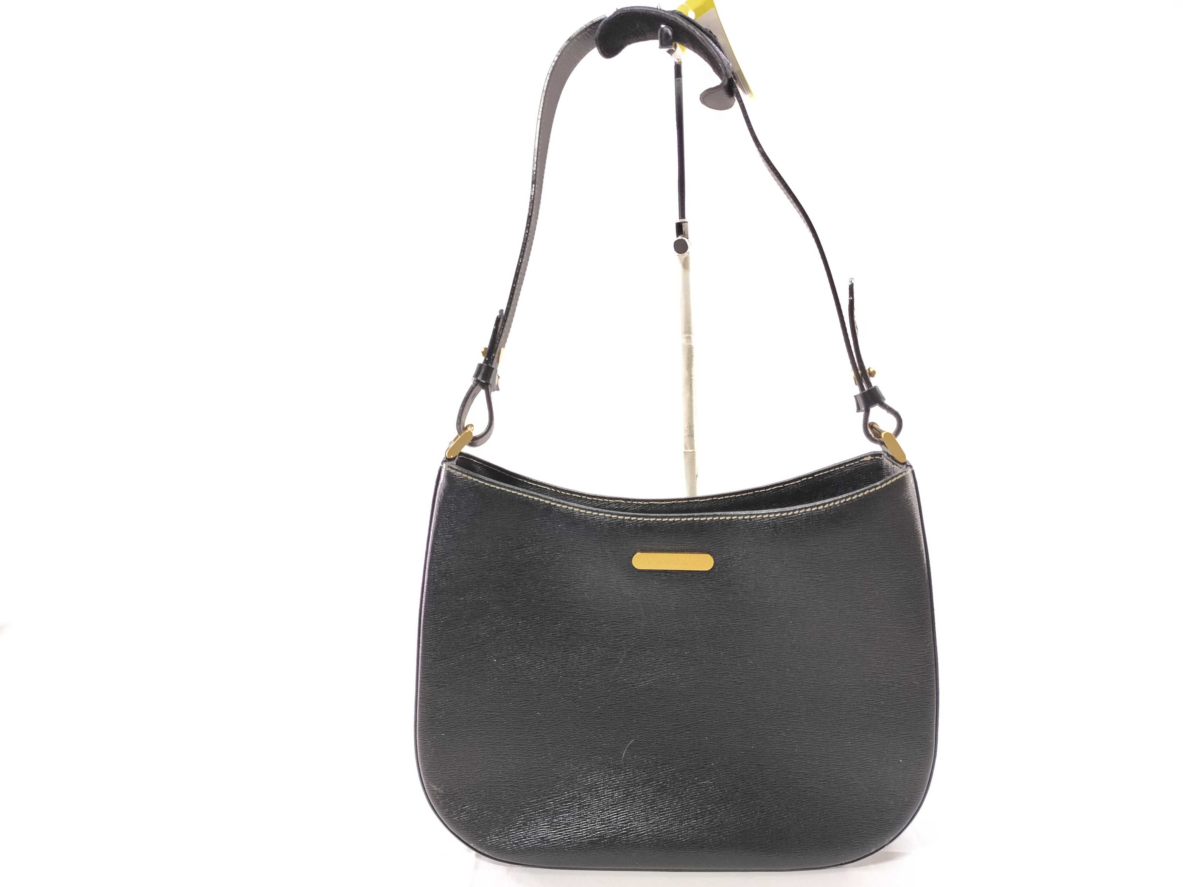 One-Shoulder Handbag with Nova Check Lining