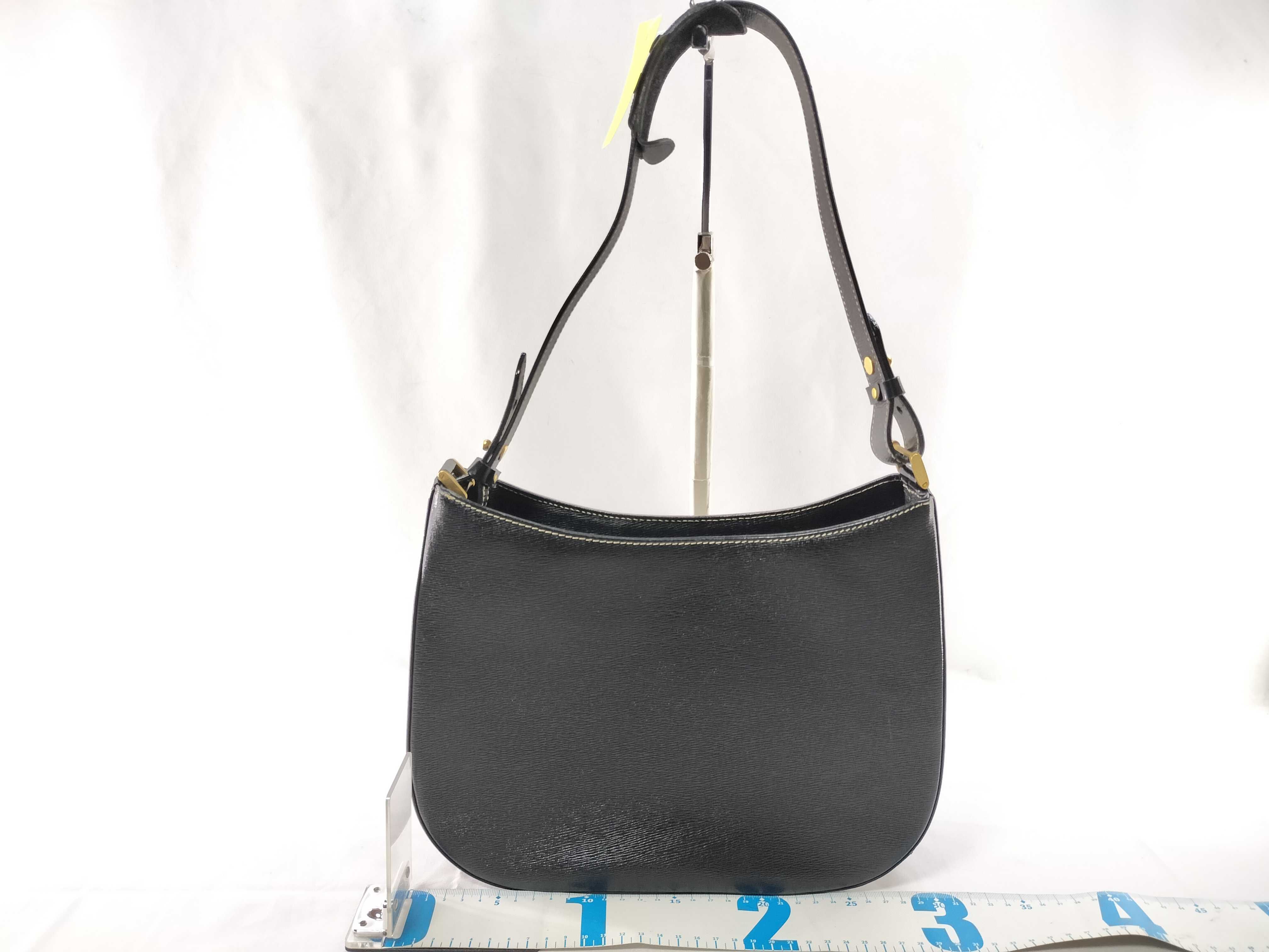 One-Shoulder Handbag with Nova Check Lining — view 2