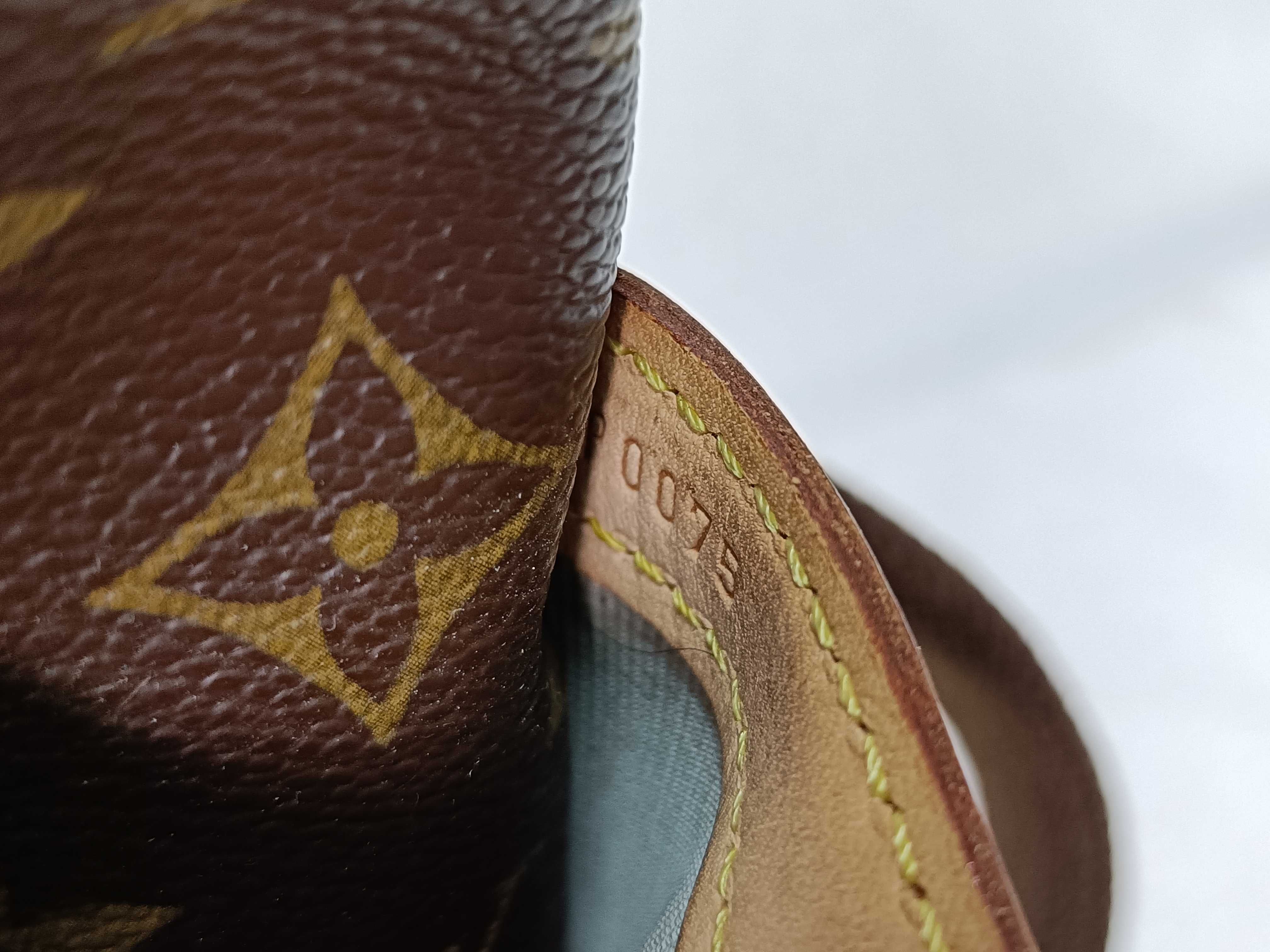 Monogram Reporter PM M45254 — view 10