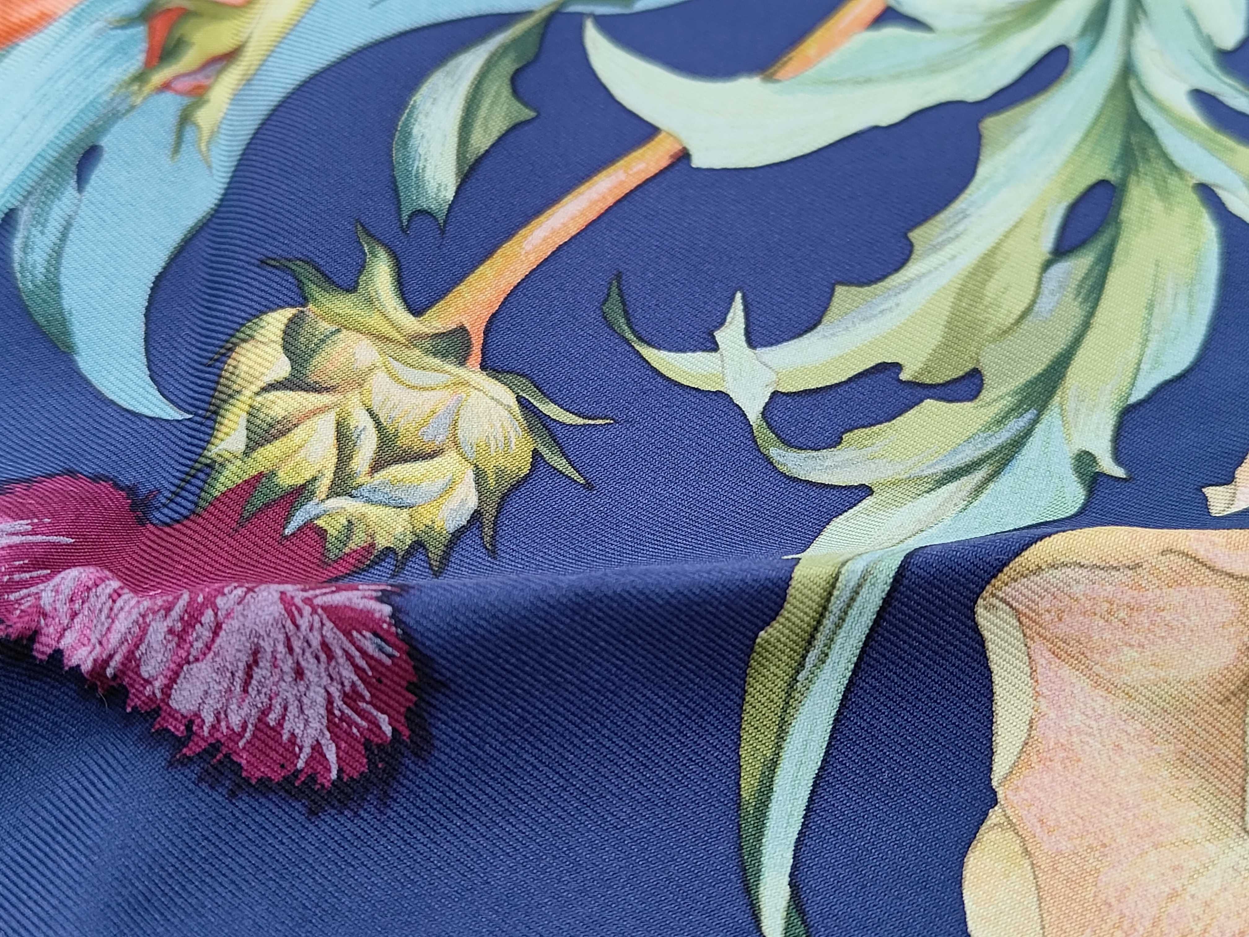 Carre 90 Floral Pattern Navy Other Accessories — view 6