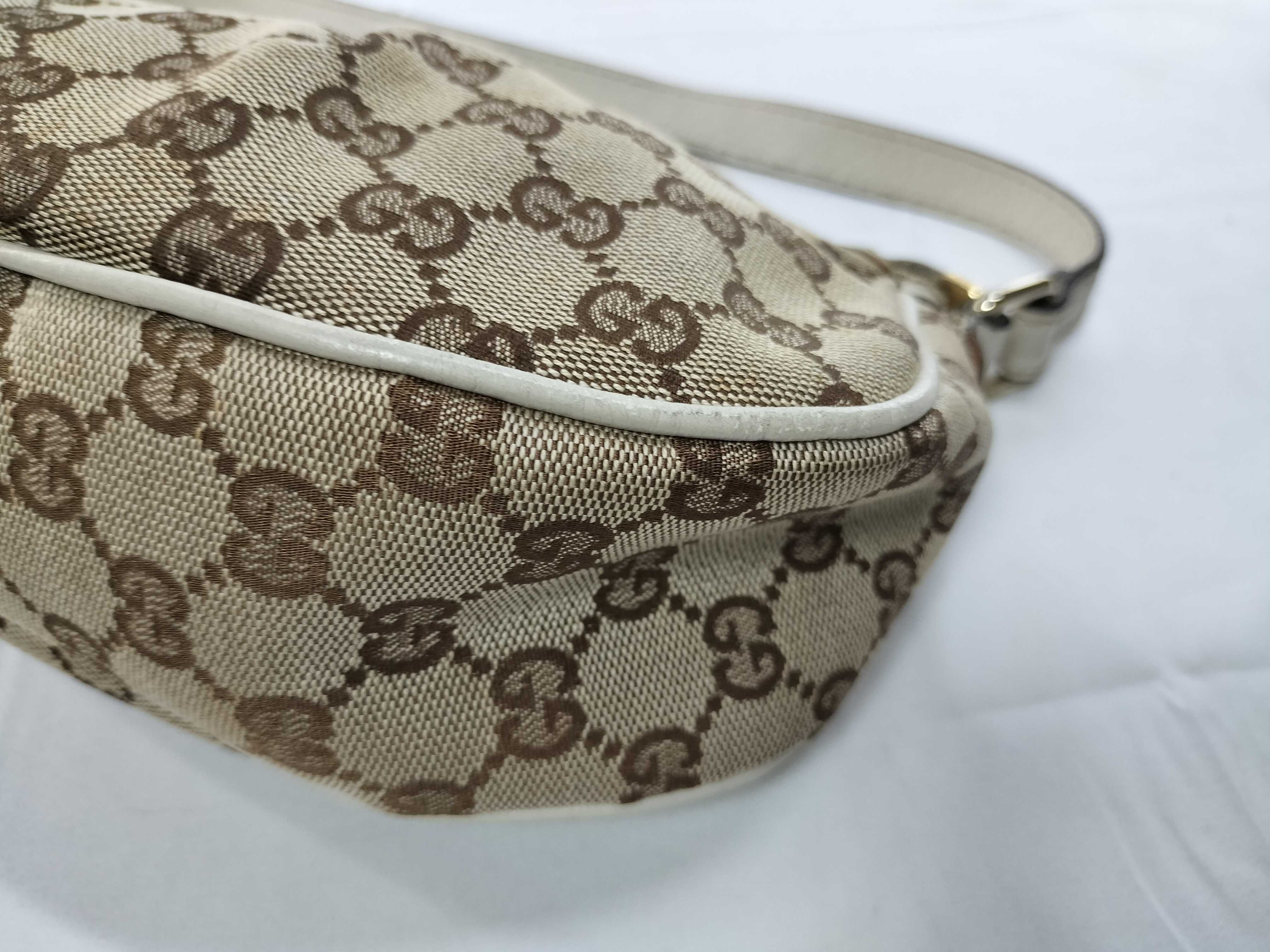 GG Canvas 211945 204046 Shoulder Bag — view 7