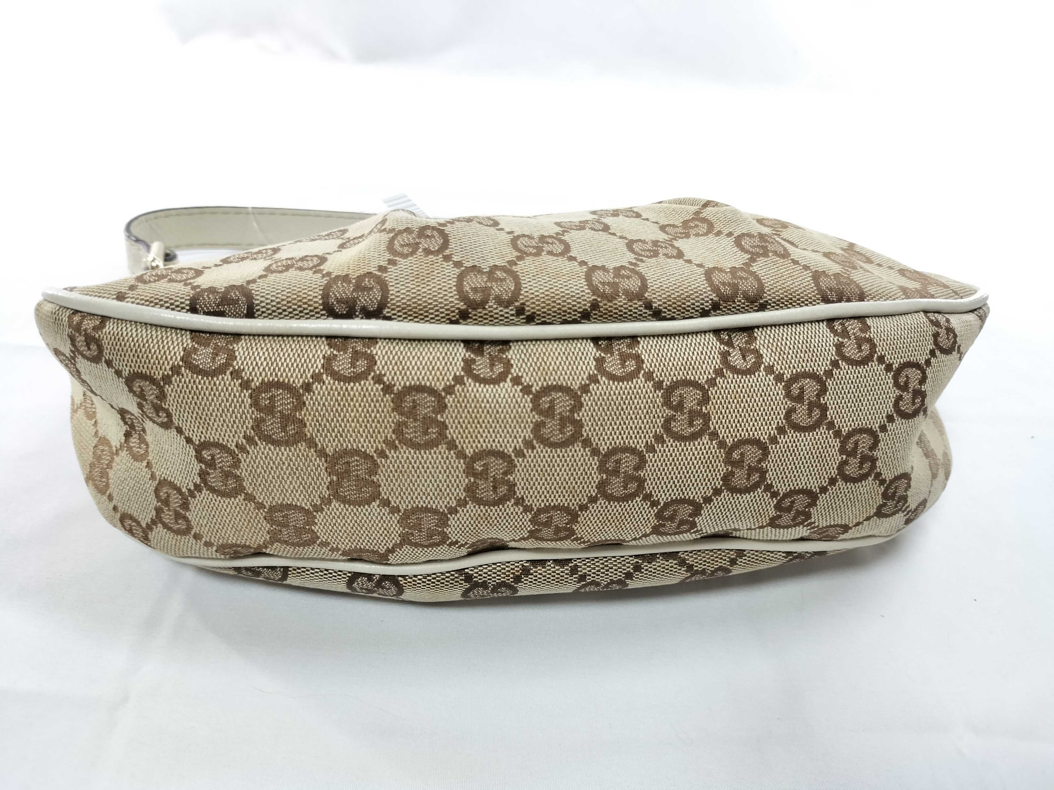 GG Canvas 211945 204046 Shoulder Bag — view 8