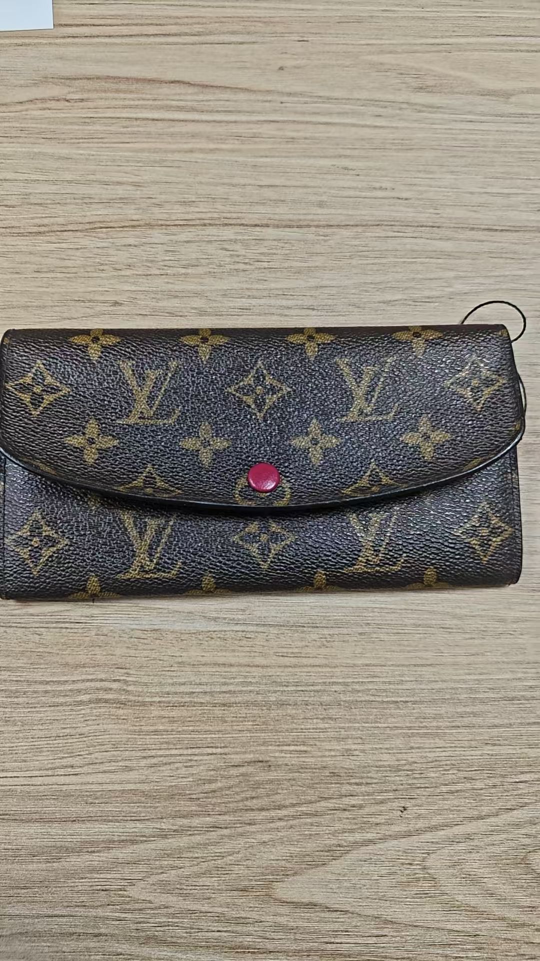 Emilie Wallet, Monogram — view 5