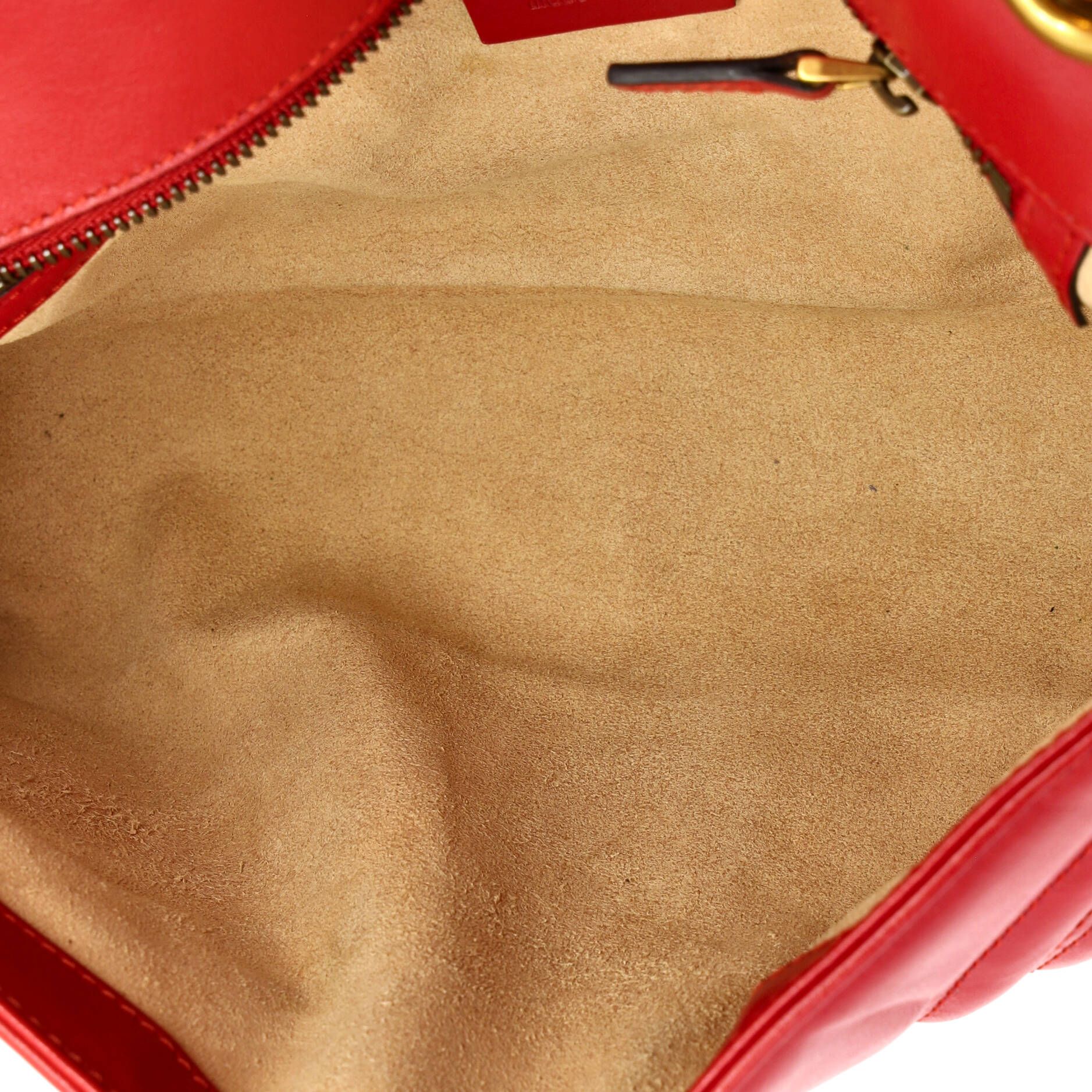 Gg Marmont Flap Bag Matelasse Leather Small — view 5