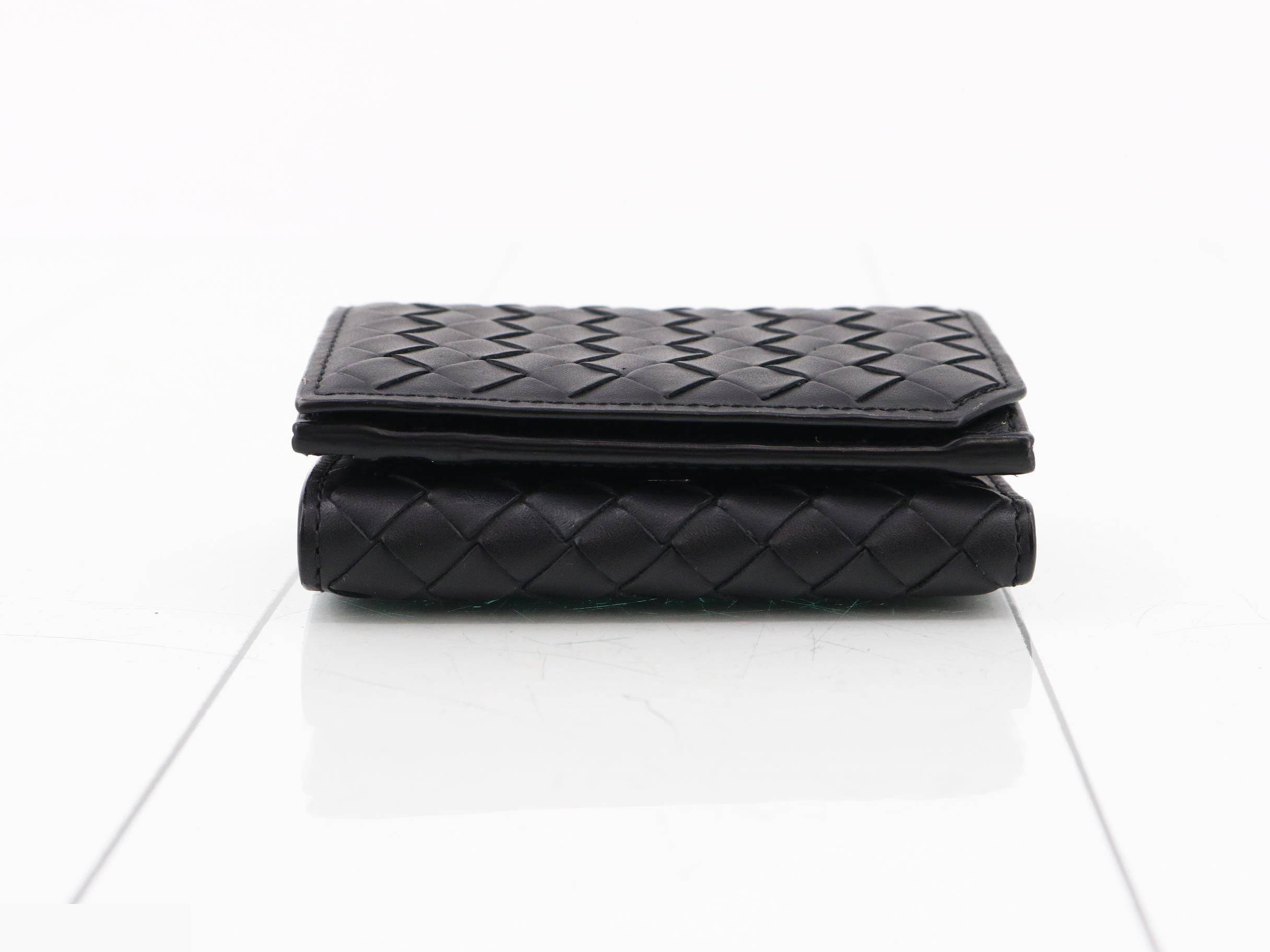 Intrecciato Tri-fold Wallet, Black — view 3