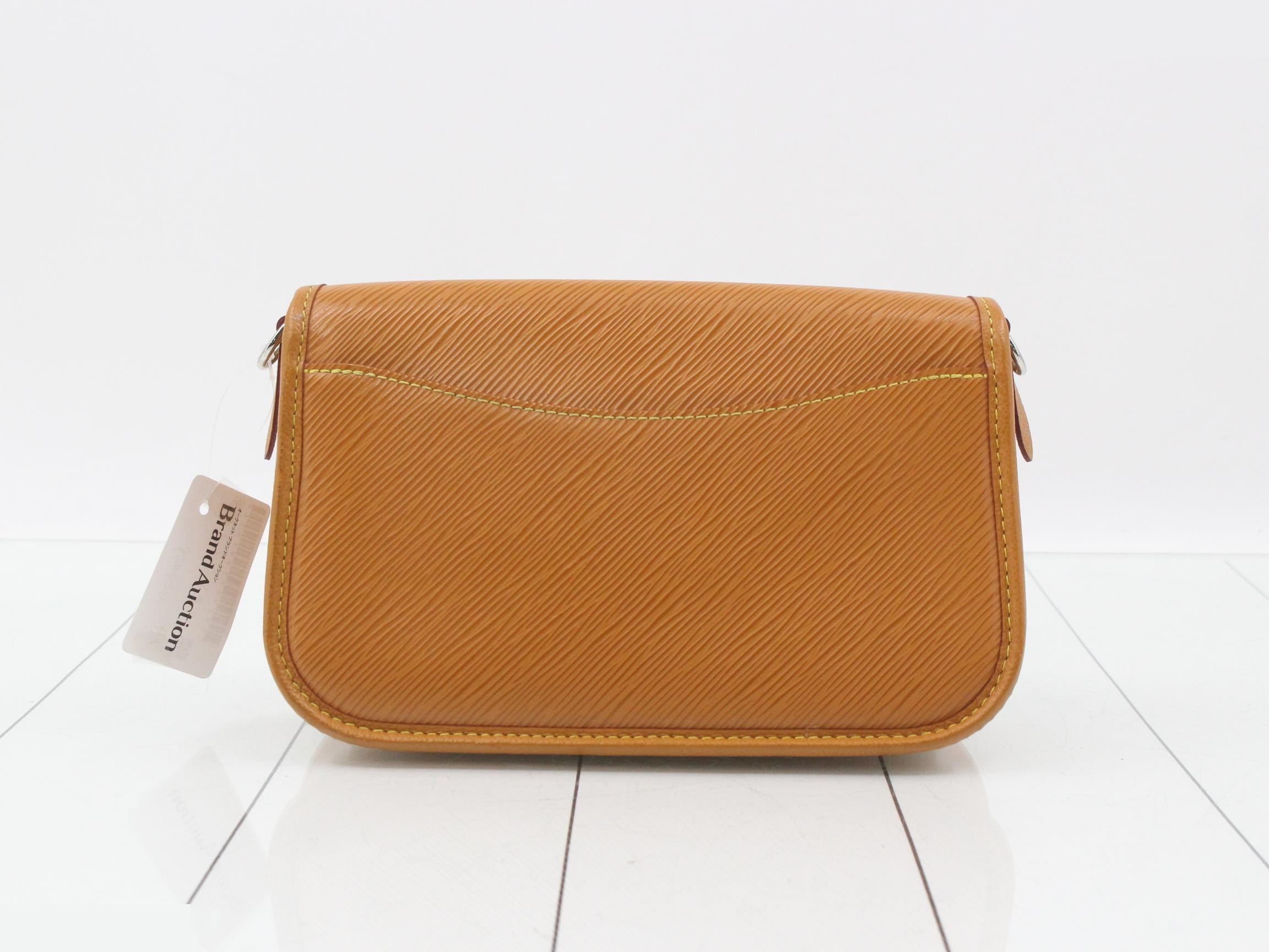 Epi Pucy Goldmiel — view 2