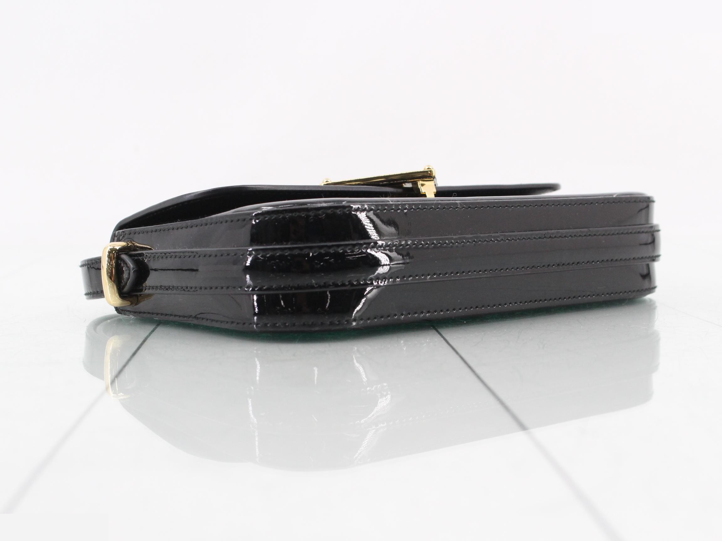 Enamel shoulder bag with triangular metal plate hardware — view 5
