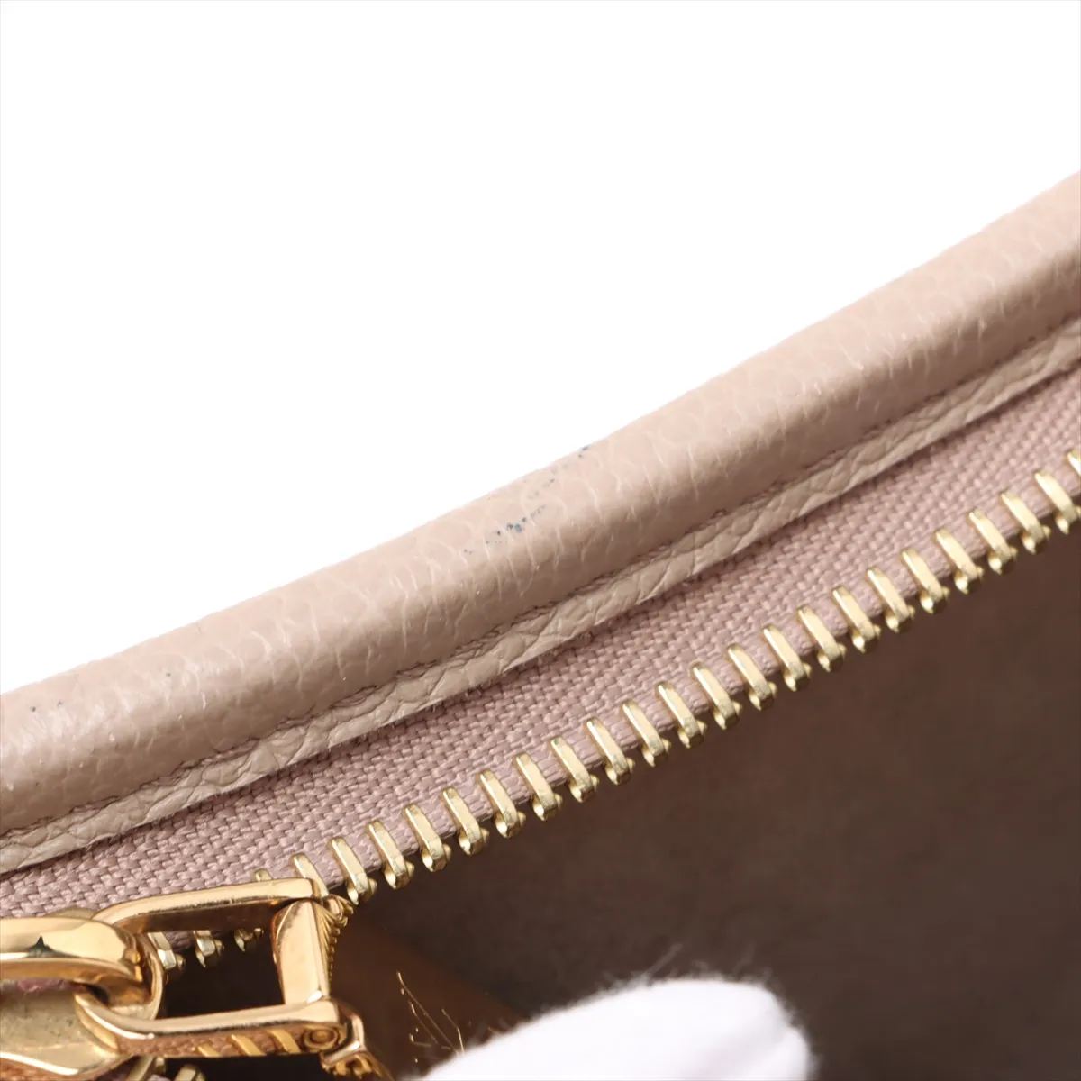 Bicolor Monogram Empreinte Carryall Zip NM PM M47180 Beige Pouch Missing RFID Reactive — view 12