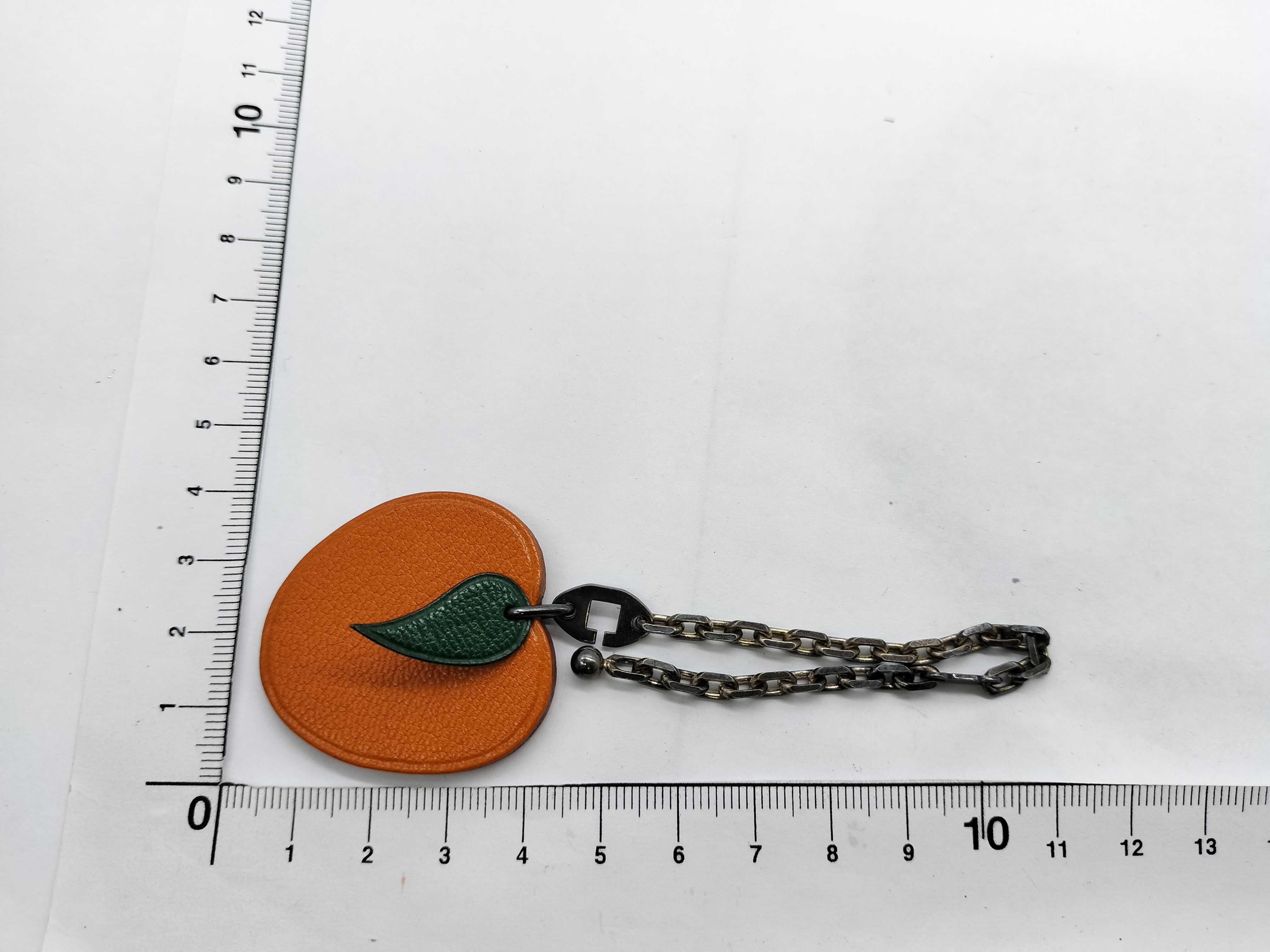 charm, orange, other accessories — view 6