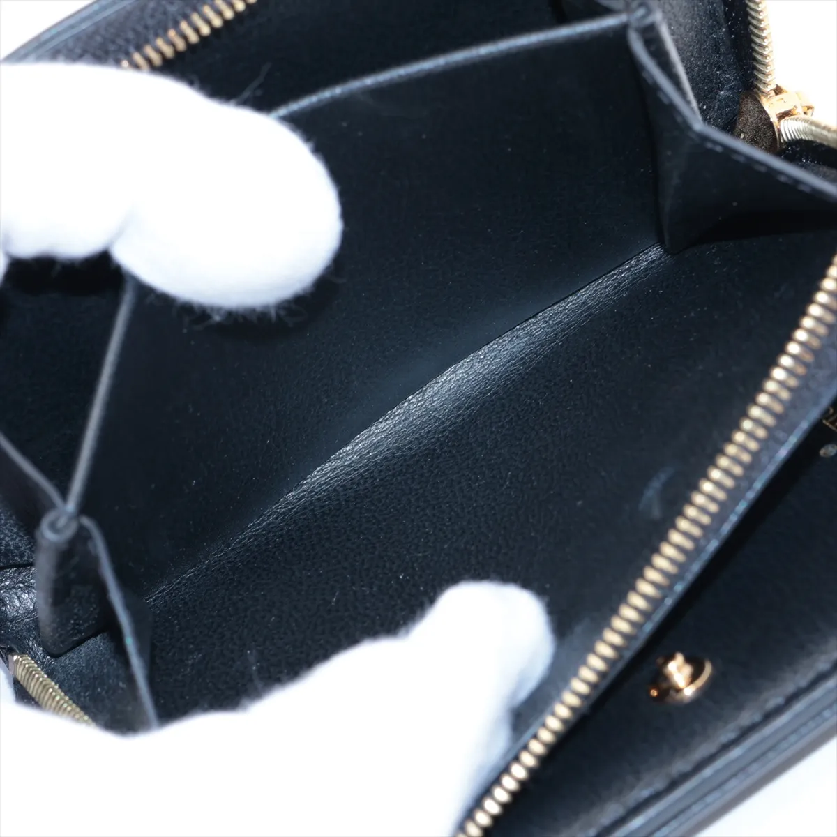 Monogram Embossed Portefeuille Lou M81599 Noir Compact Wallet (RFID detected) — view 6
